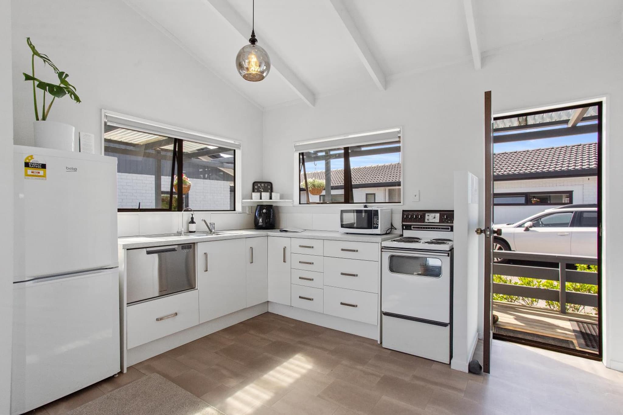 Beverley Hills Cottage photo 4