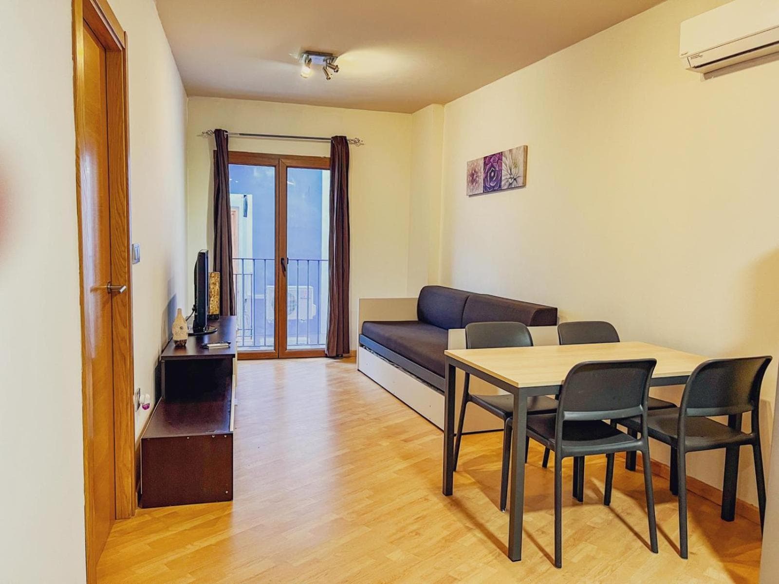 Wave Apartments photo 4