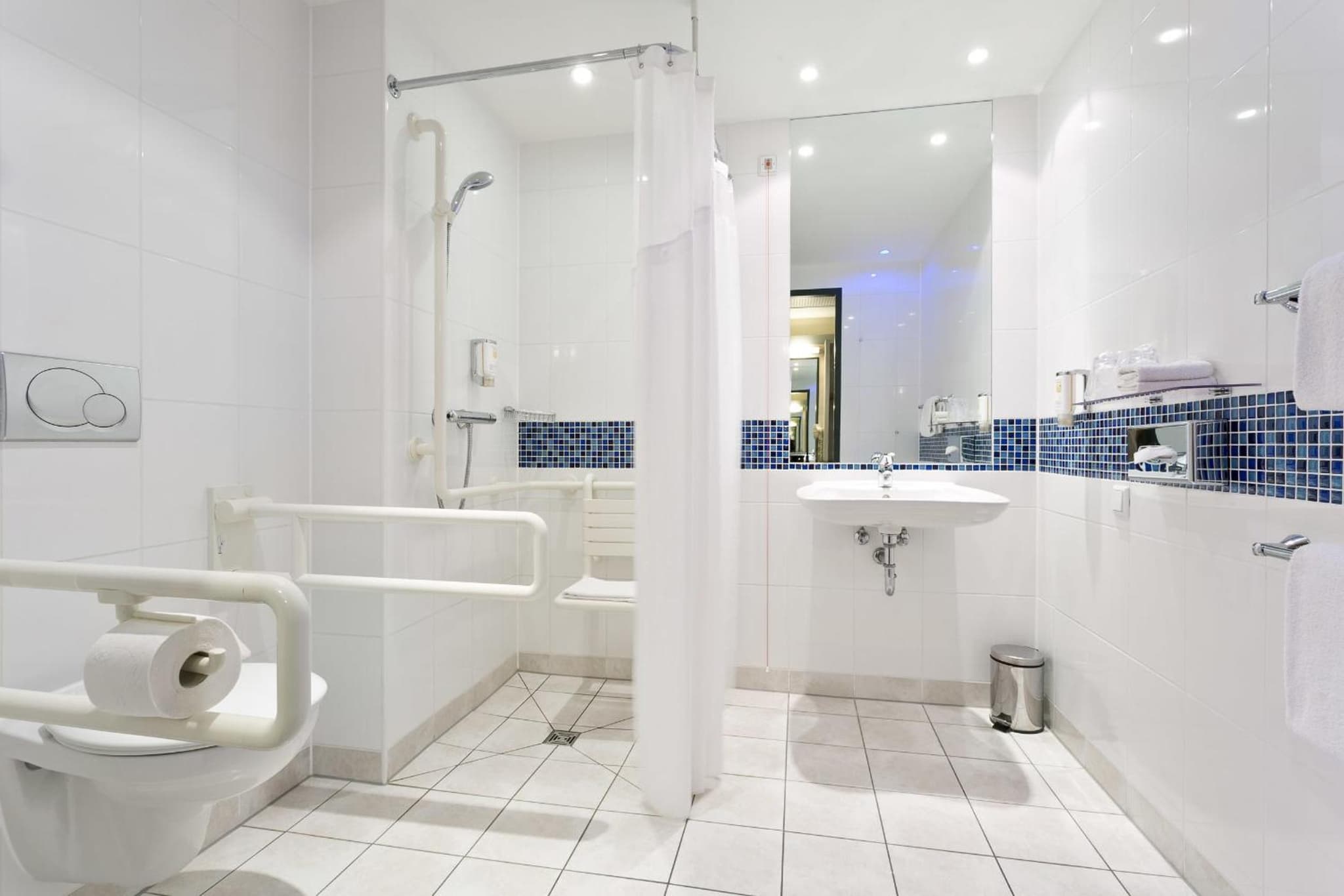 Holiday Inn Express Singen by IHG photo 3