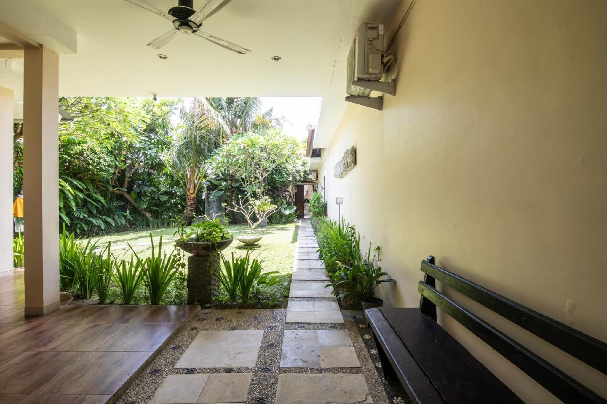 Mia Villa Canggu photo 2