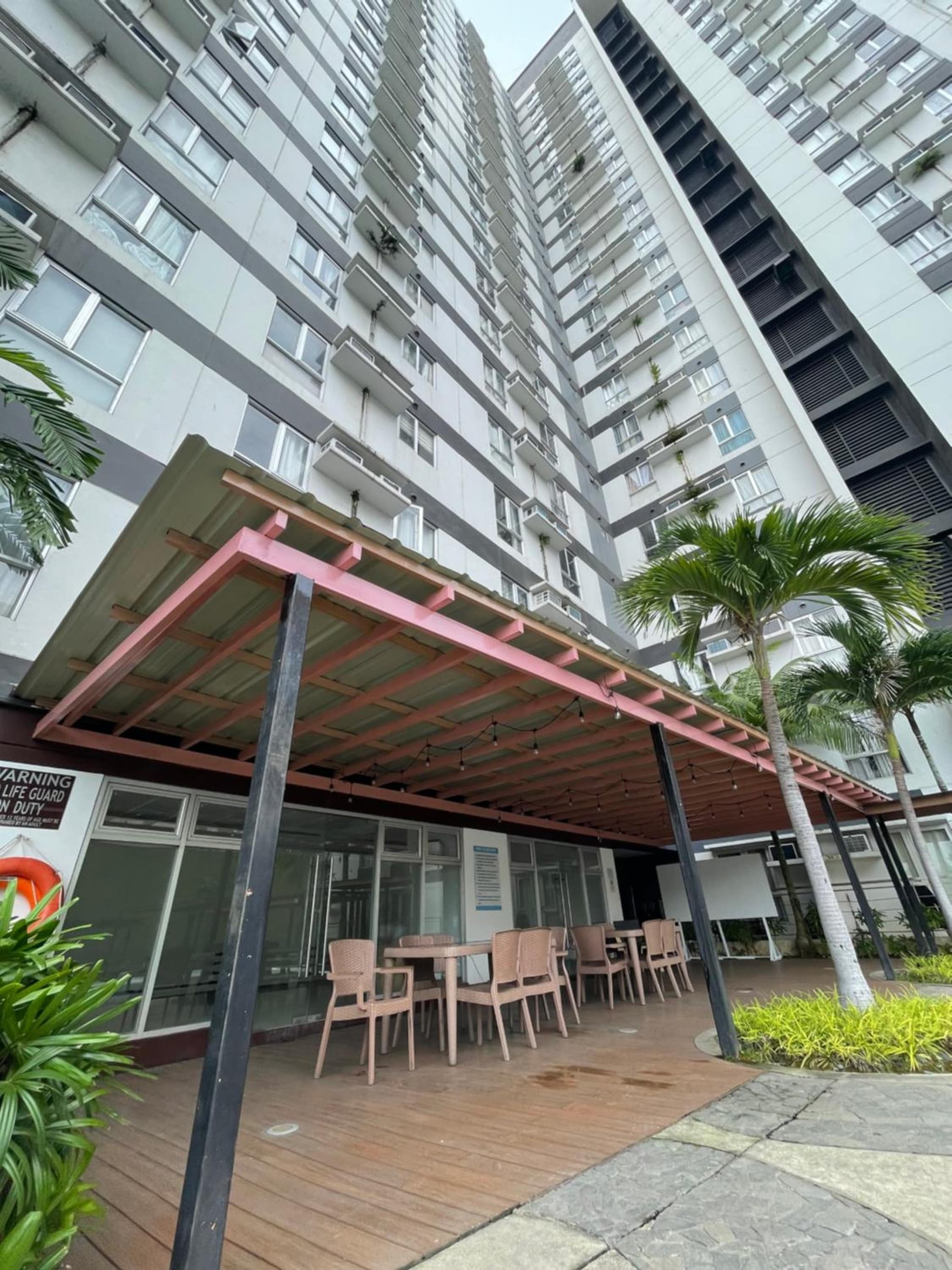 Centrio Tower condominium photo 2