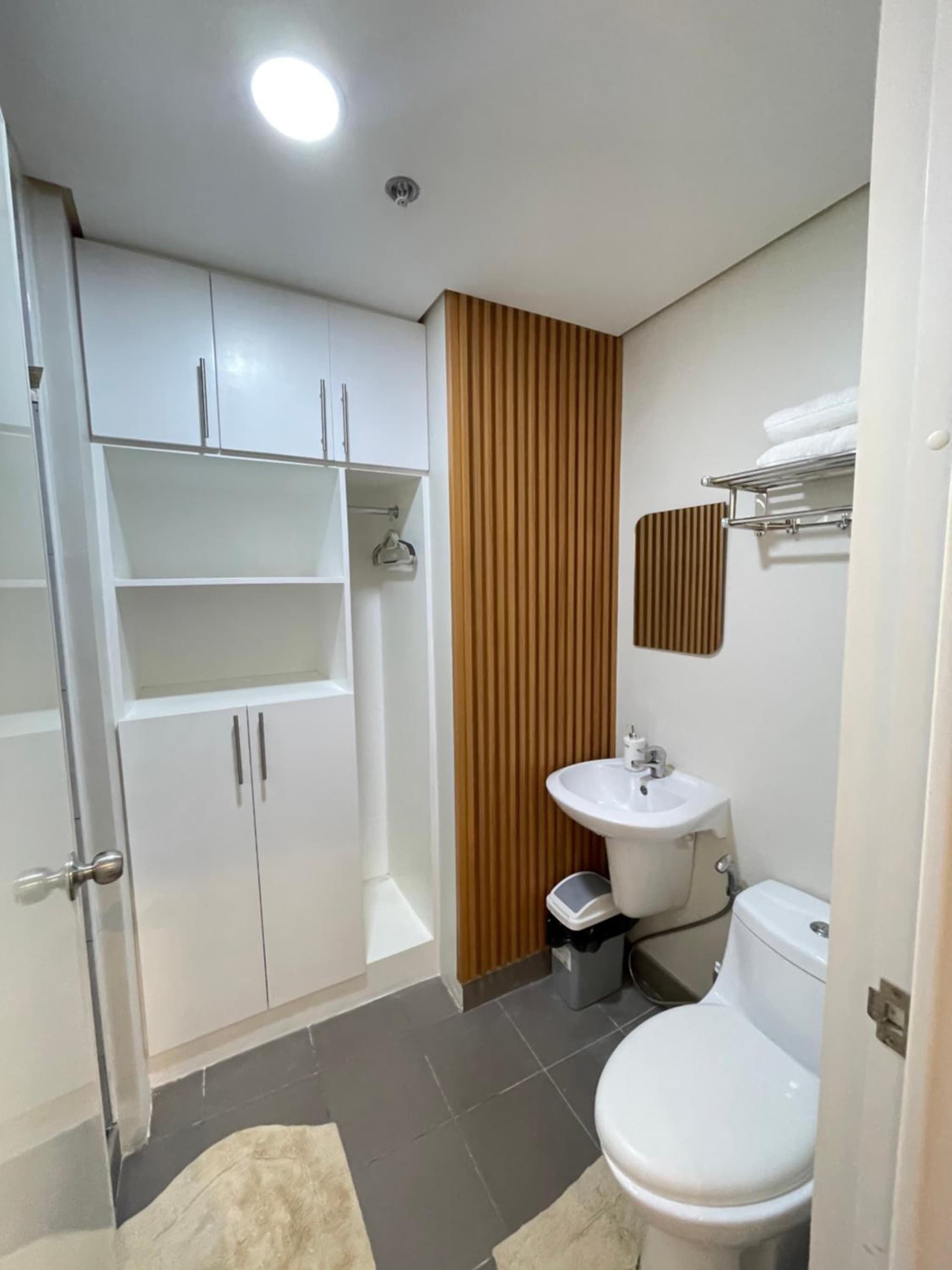 Centrio Tower condominium photo 4