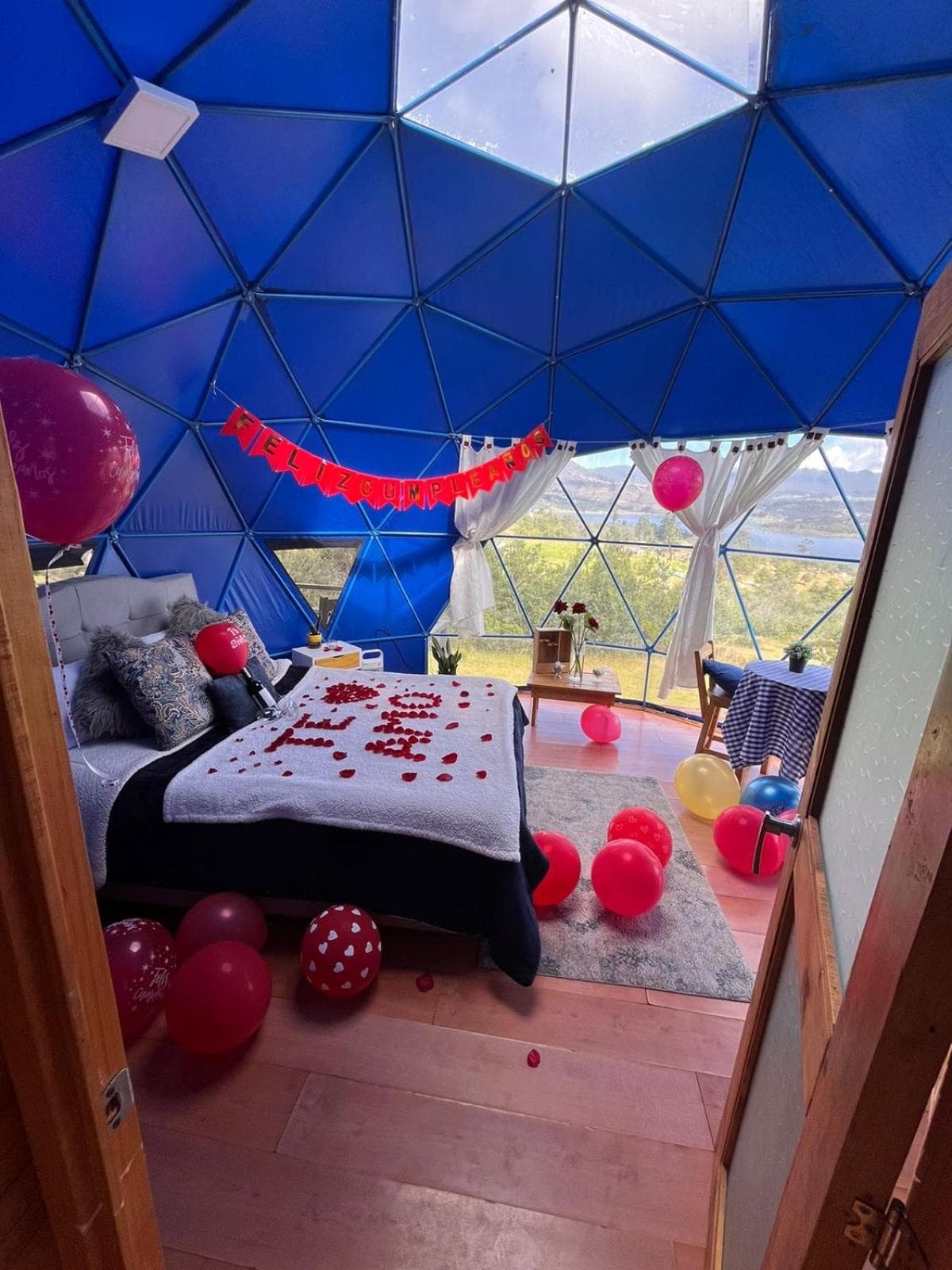 Glamping blue. photo 9