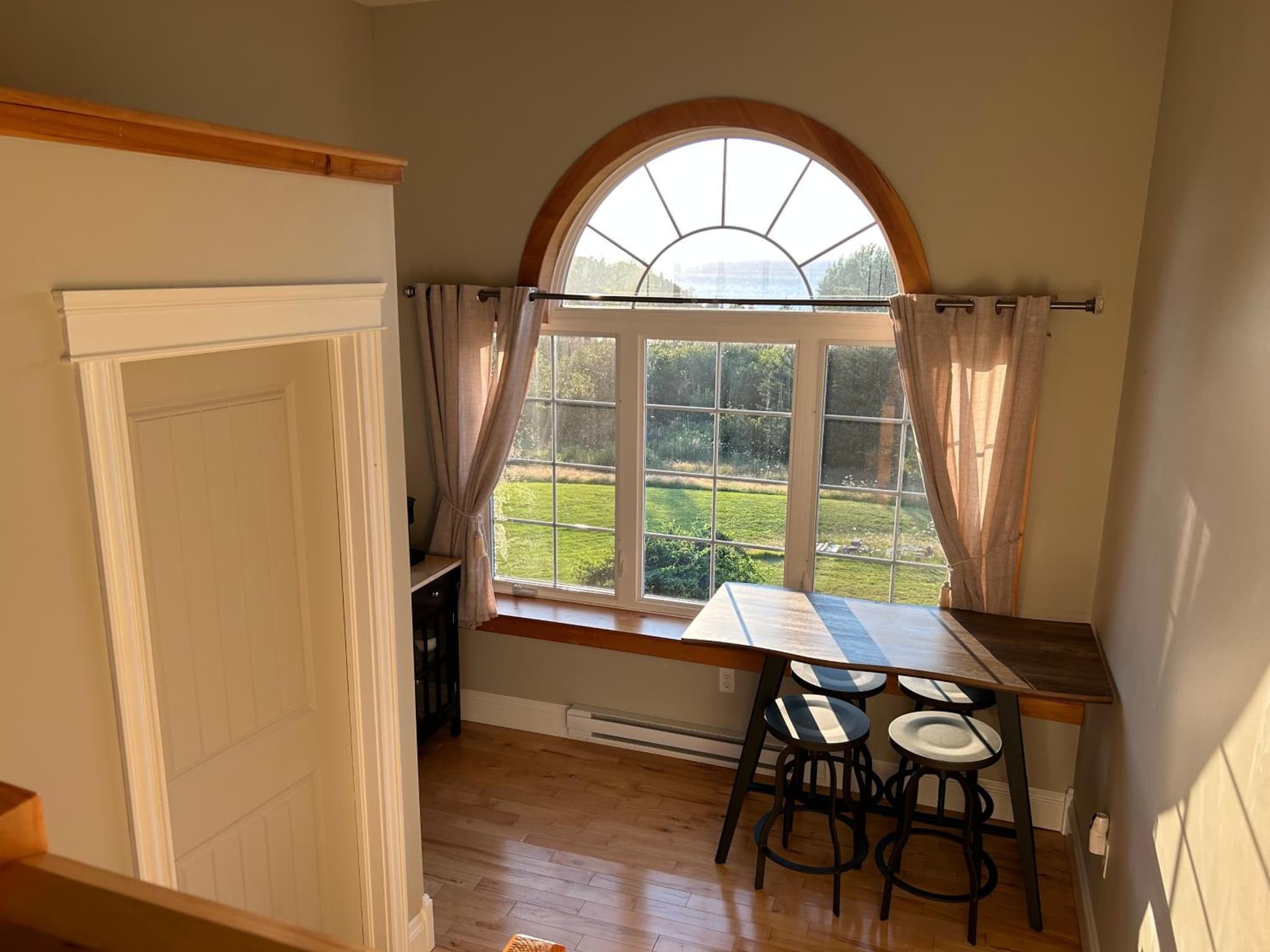 Tides Inn Guest Suites photo 8