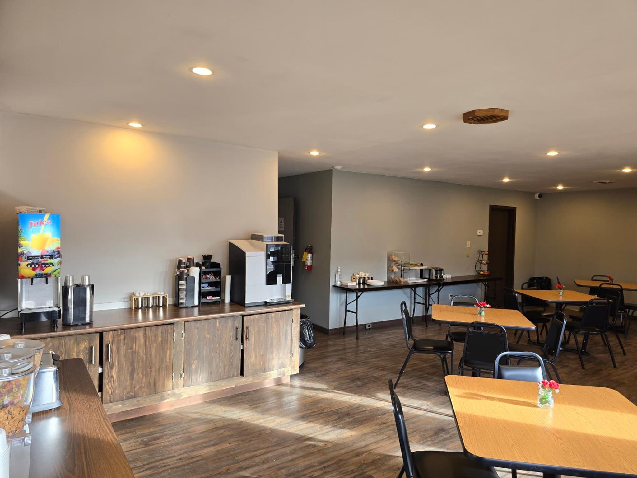 SureStay by Best Western Smithers photo 8