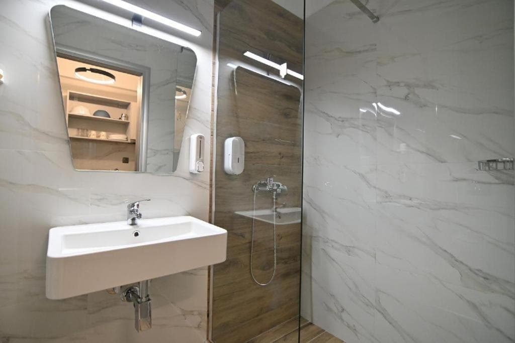 Armonia Luxury Suites photo 6