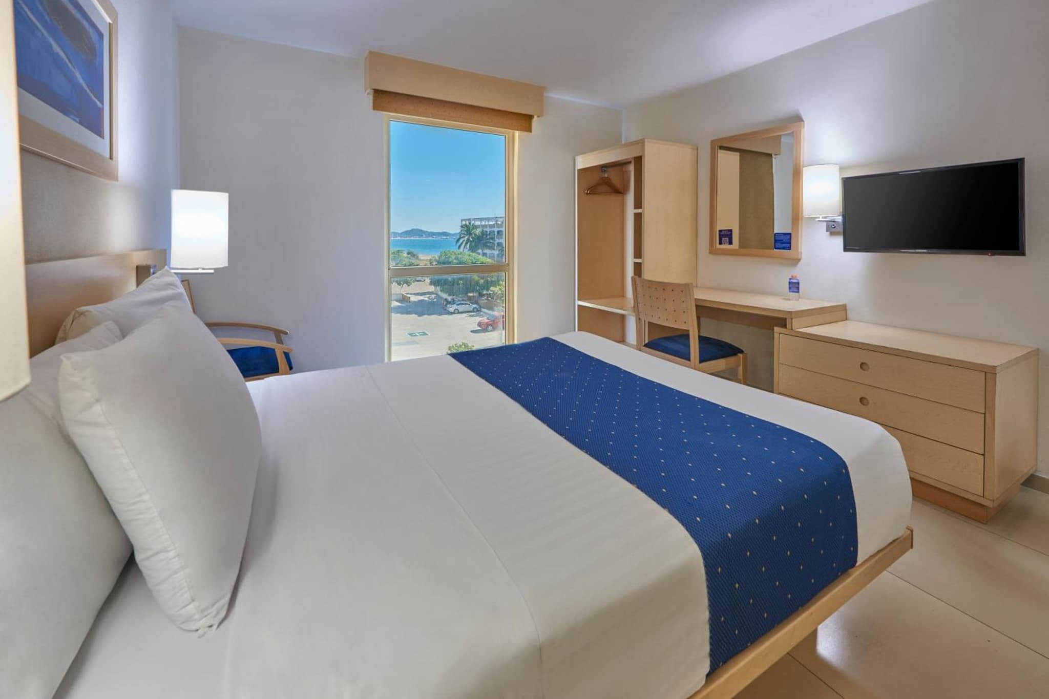 City Express by Marriott Manzanillo photo 3