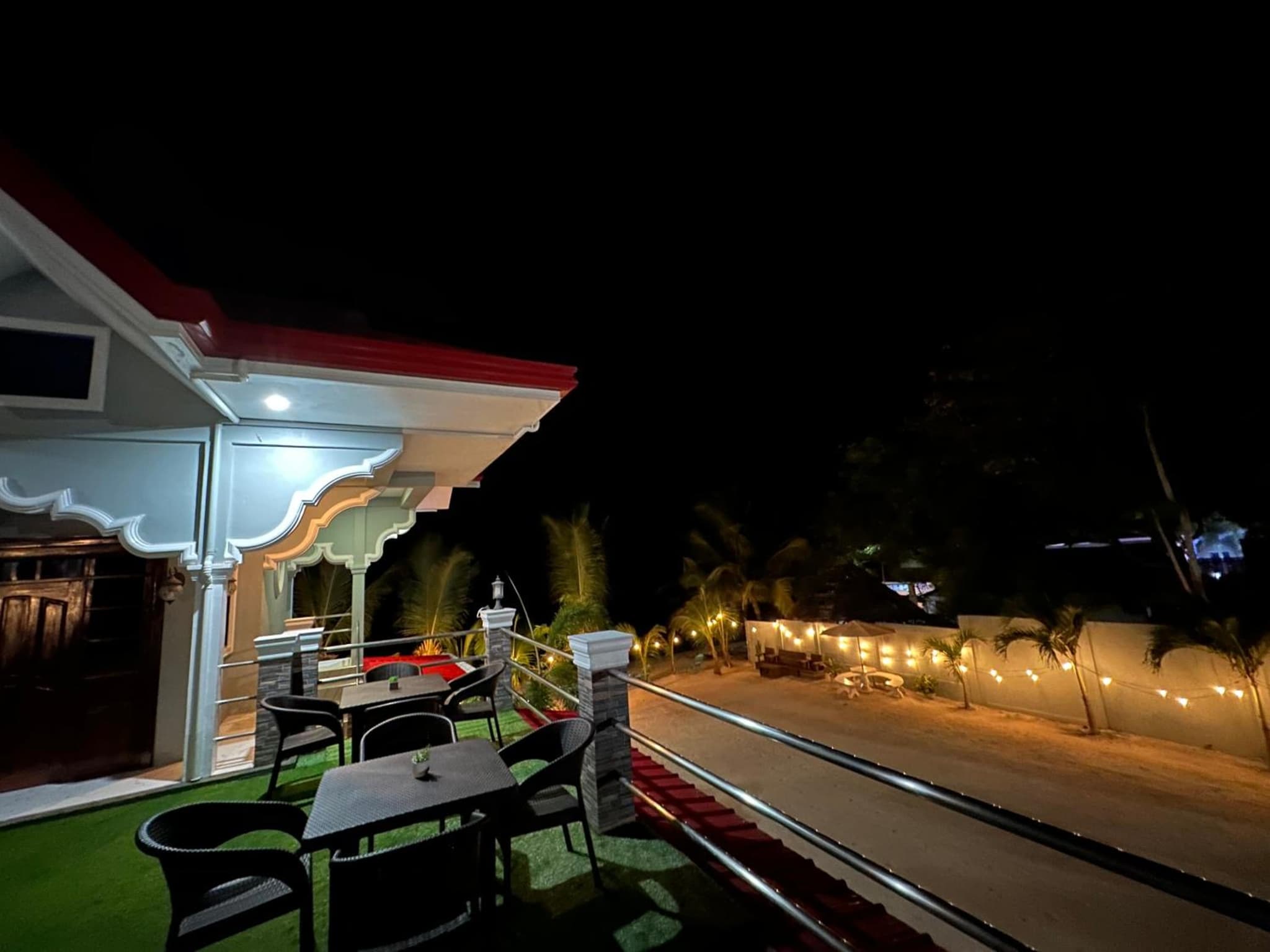 Lawson’s Beach Resort photo 2