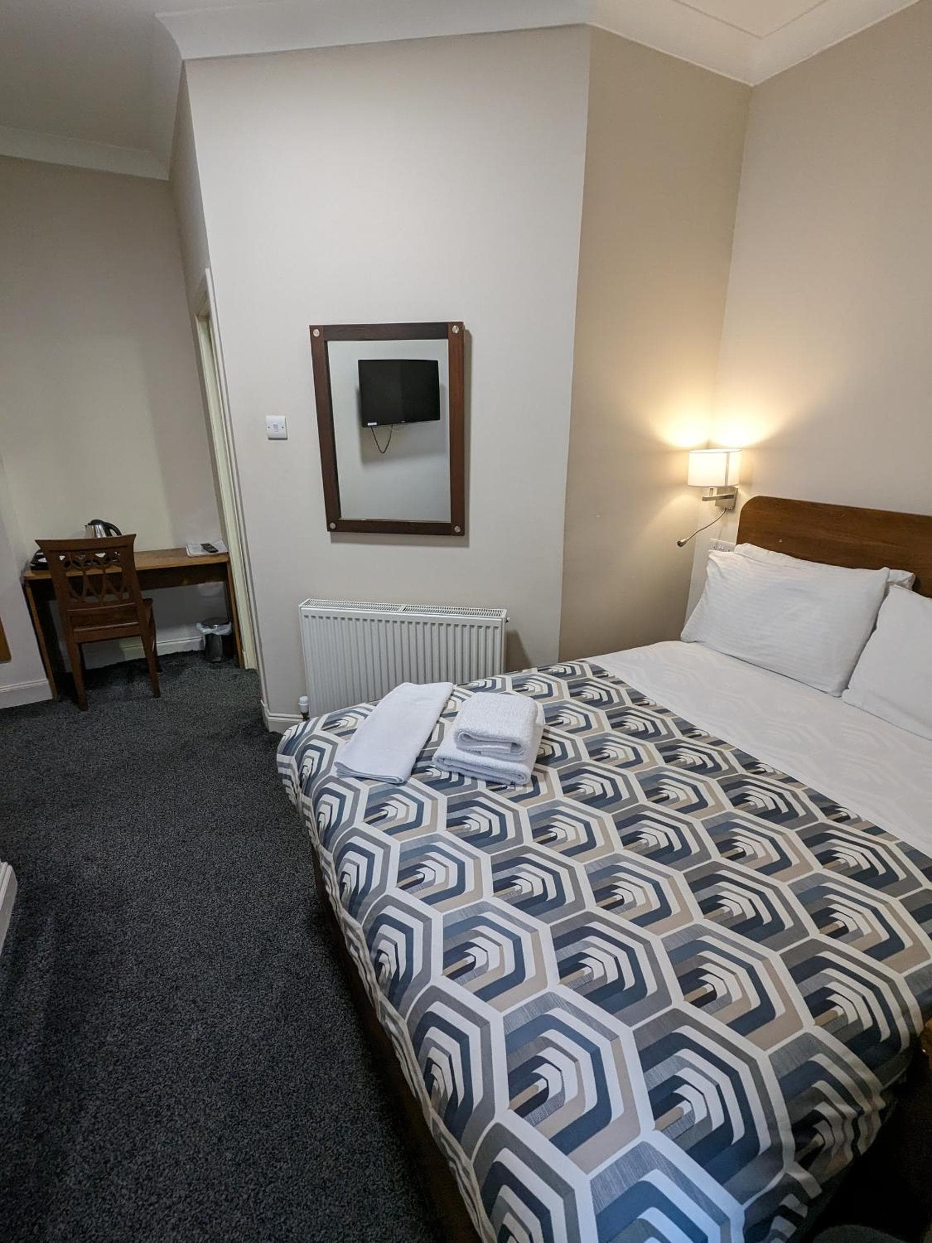 Aberdeen House photo 3