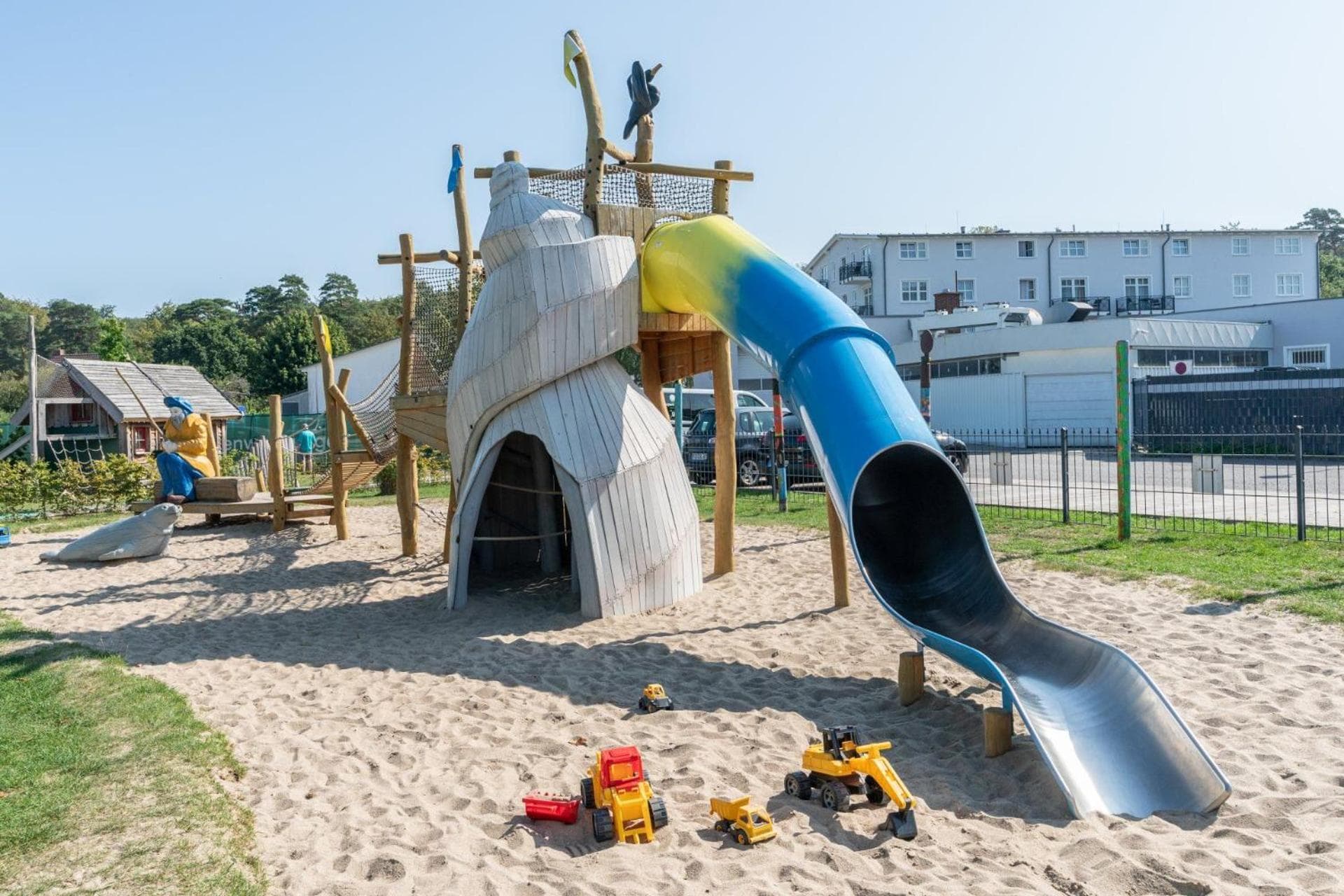activities & amenities
