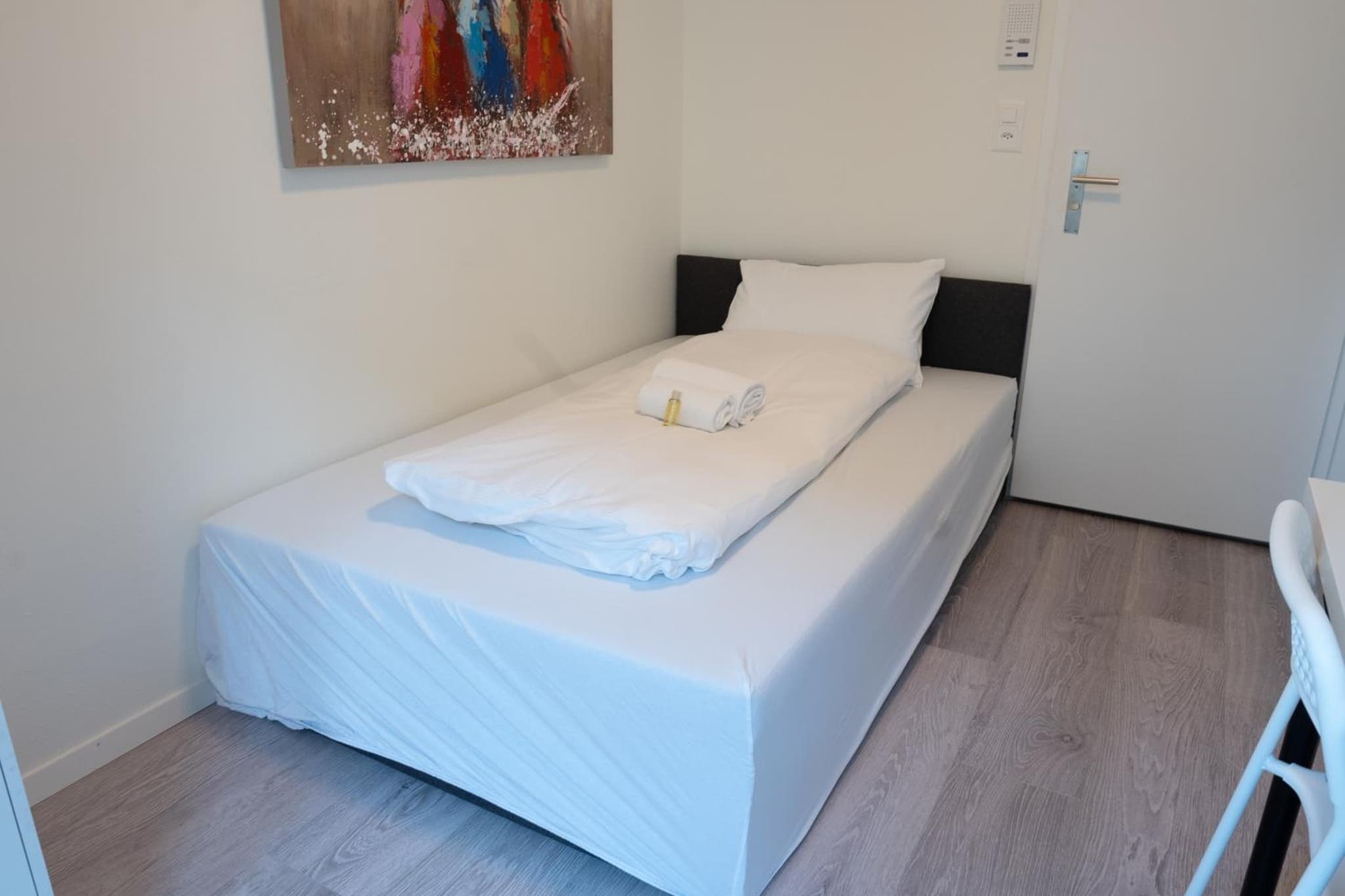 Cozy Urban Studio in the City BE-27 photo 3