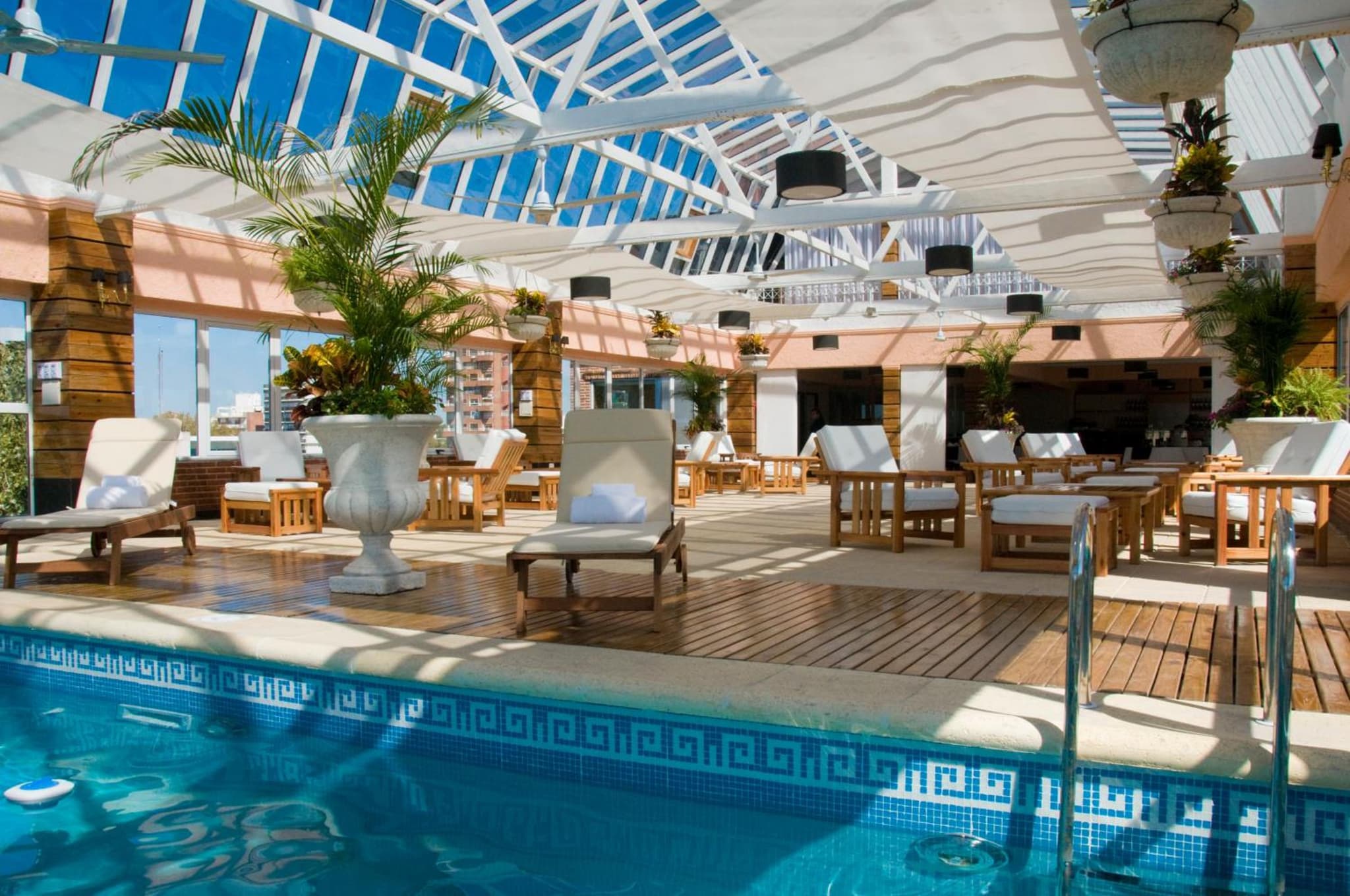 Ramada by Wyndham Buenos Aires photo 7