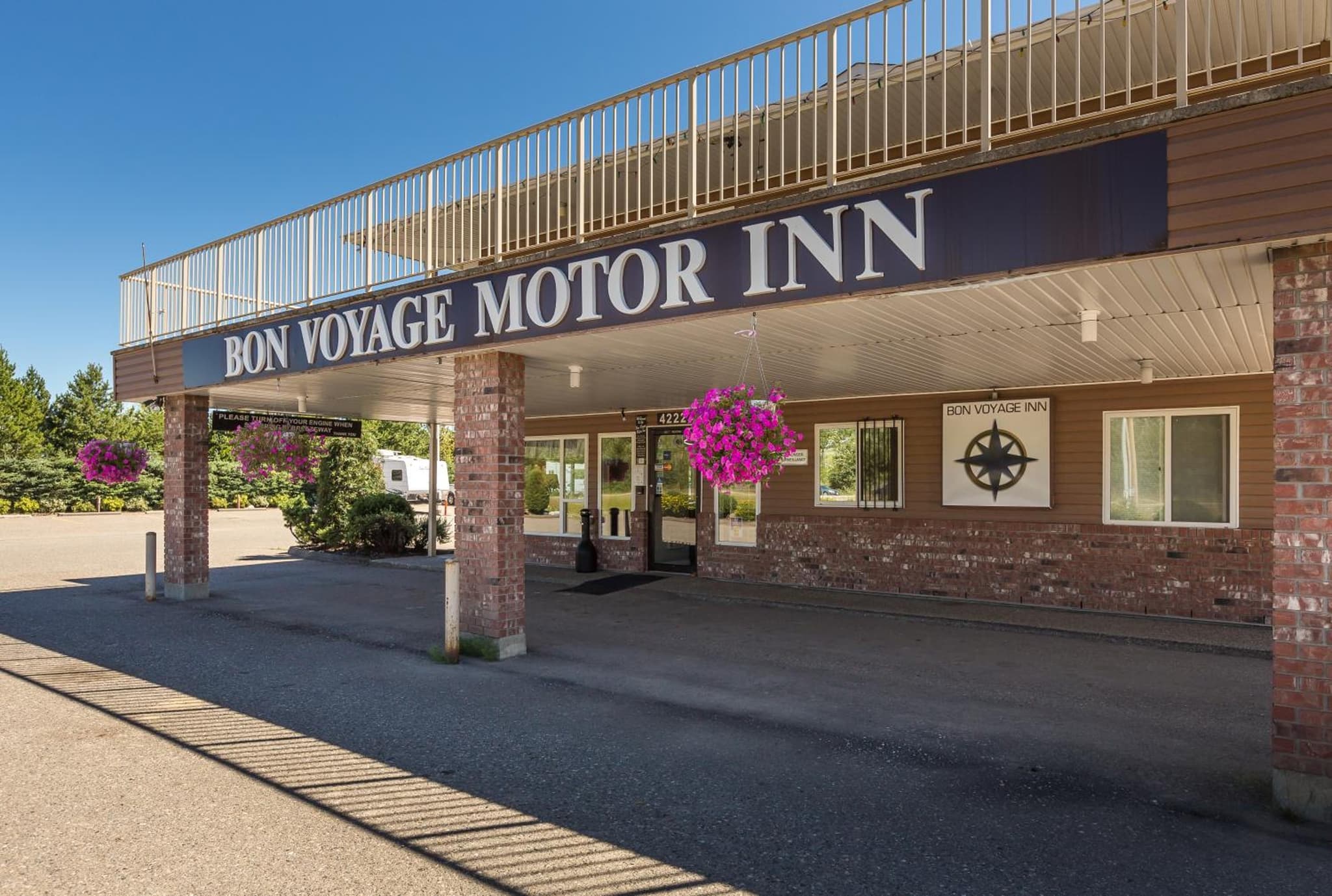 Bon Voyage Inn photo 5