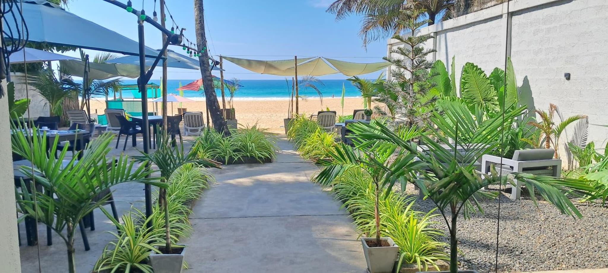 Josan Villa with a Glorious Beach and Sea View photo 5