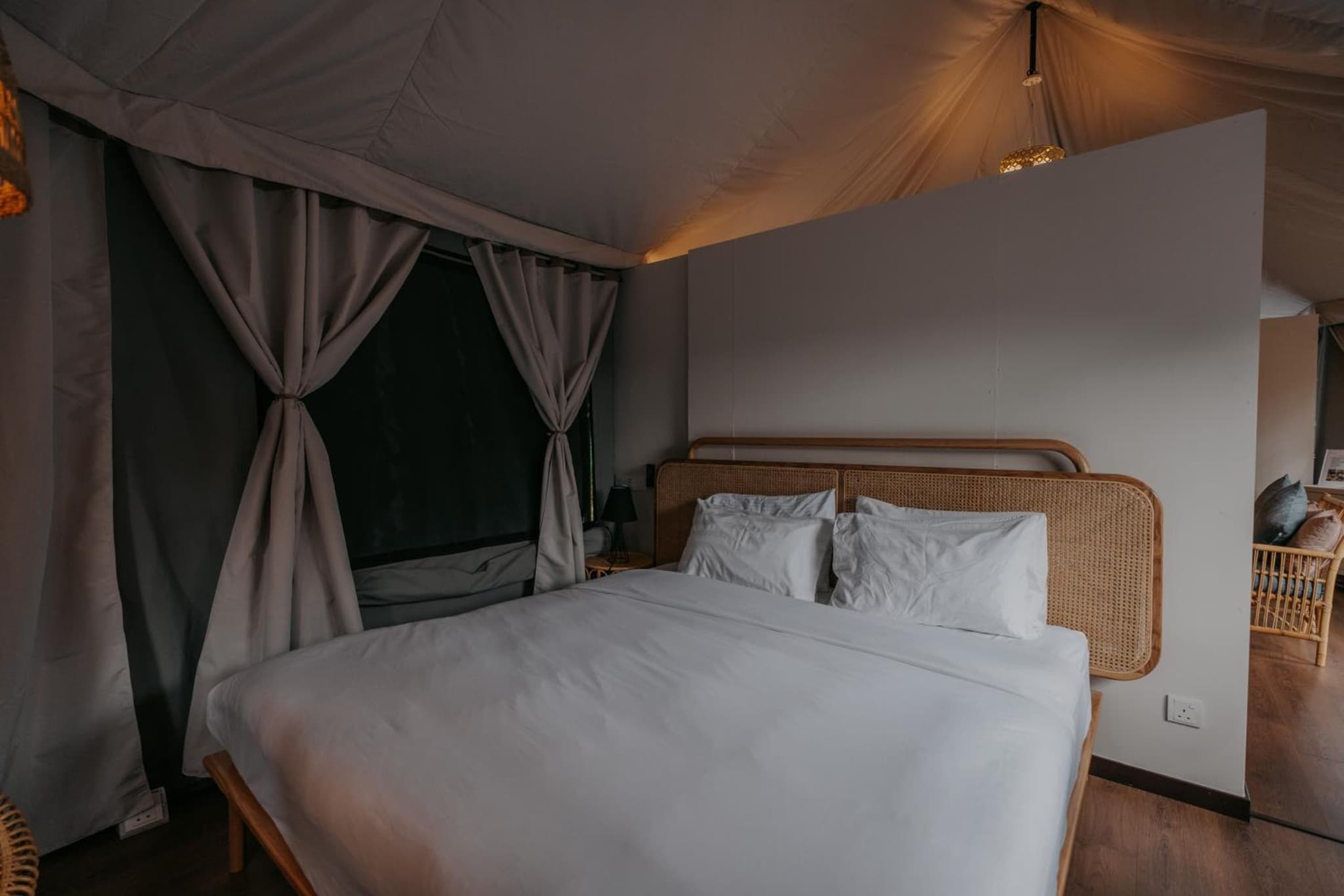 Safari Tent with Private Jacuzzi photo 4