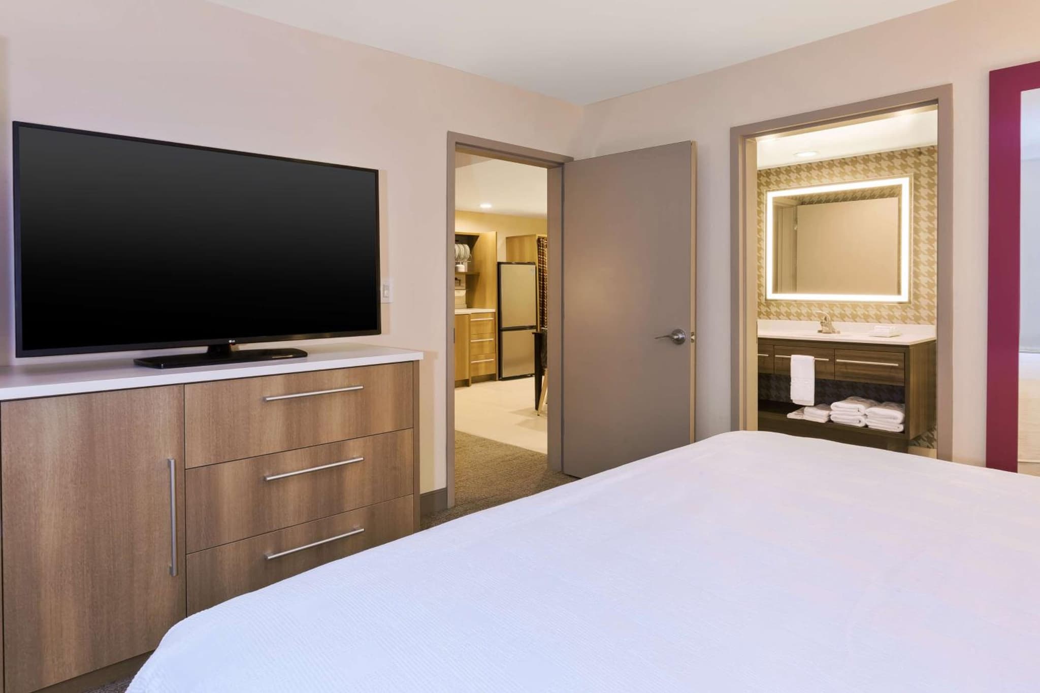 Home2 Suites Wilmington photo 6