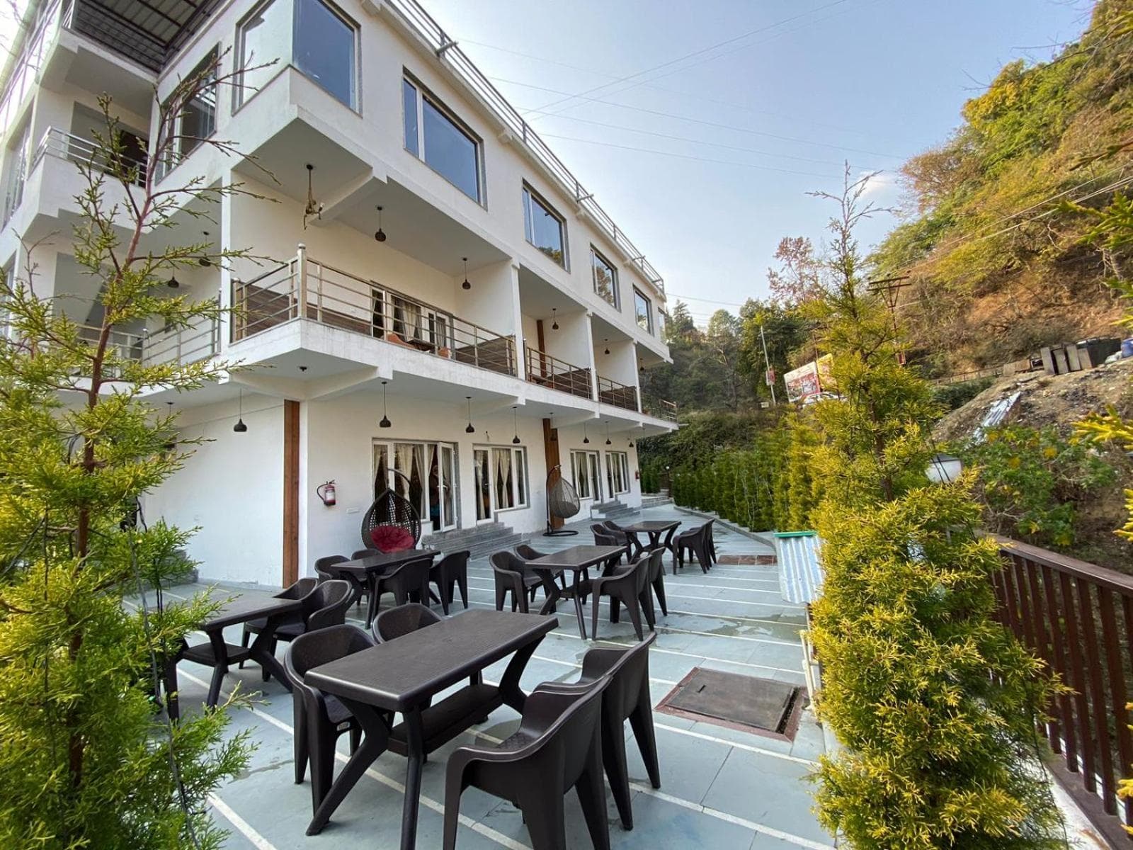 The Aesthetic Hotel & Restaurant