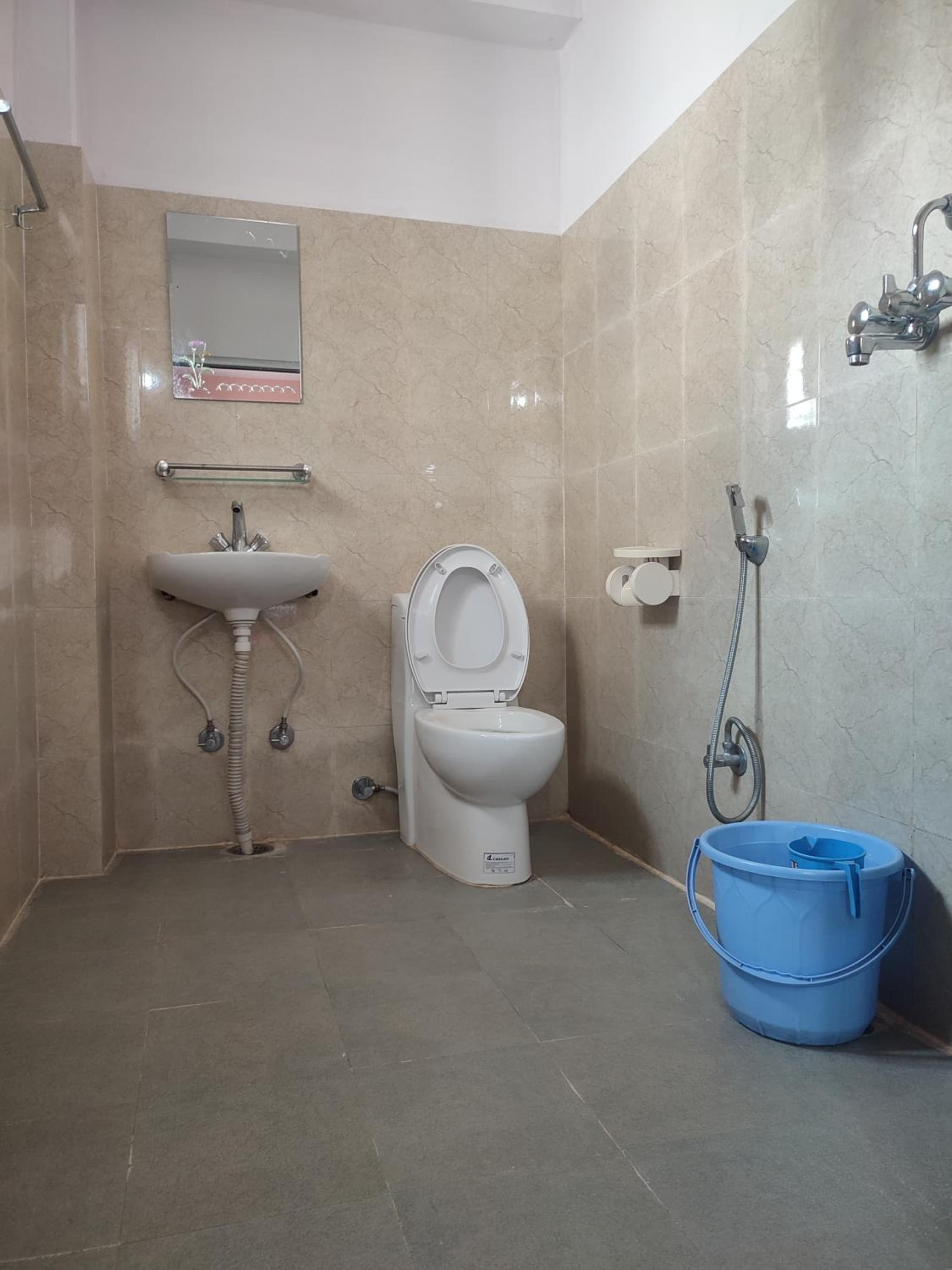 Krishna Inn photo 6