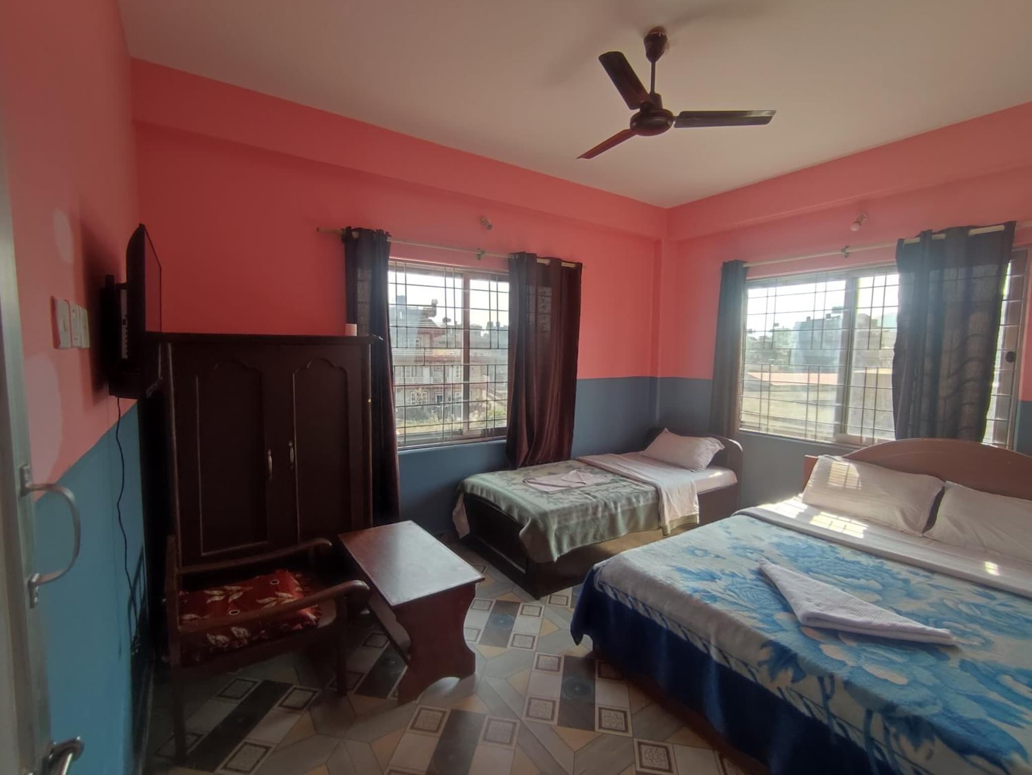 Krishna Inn photo 8