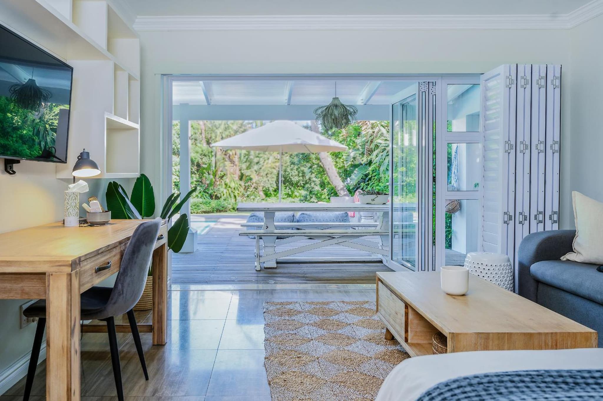 Luxury Private Beach Villa centrally located. photo 5