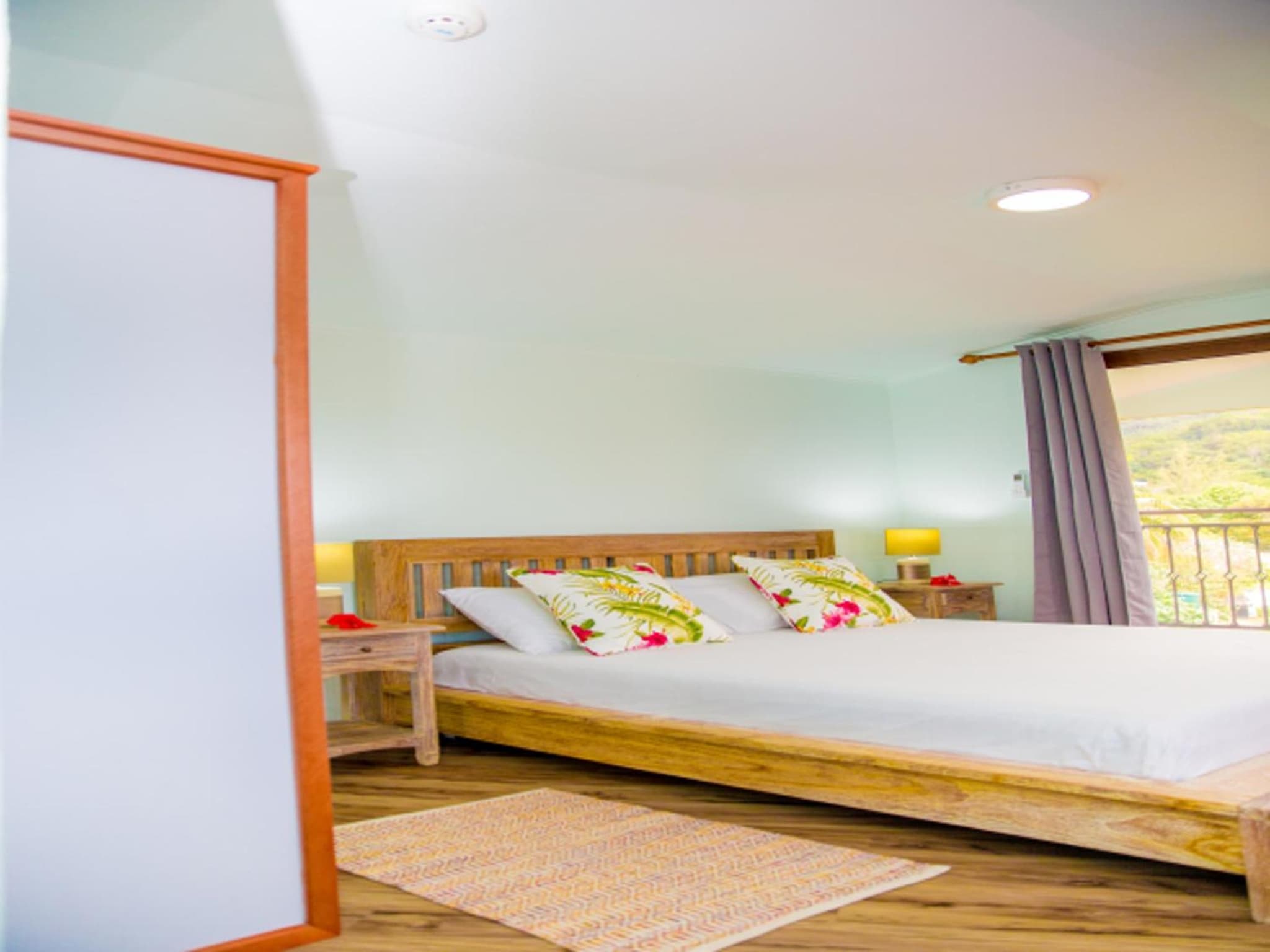 Spacious apartment with sea view, Au Cap, 124 m² photo 8