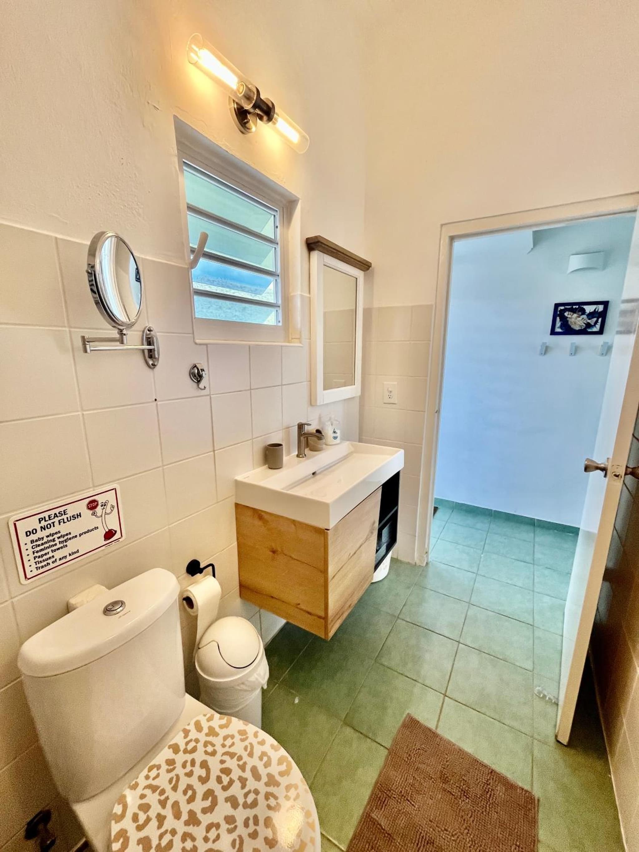 Lagoon Ocean Resort 2 bdrm/2bath with beach access photo 2