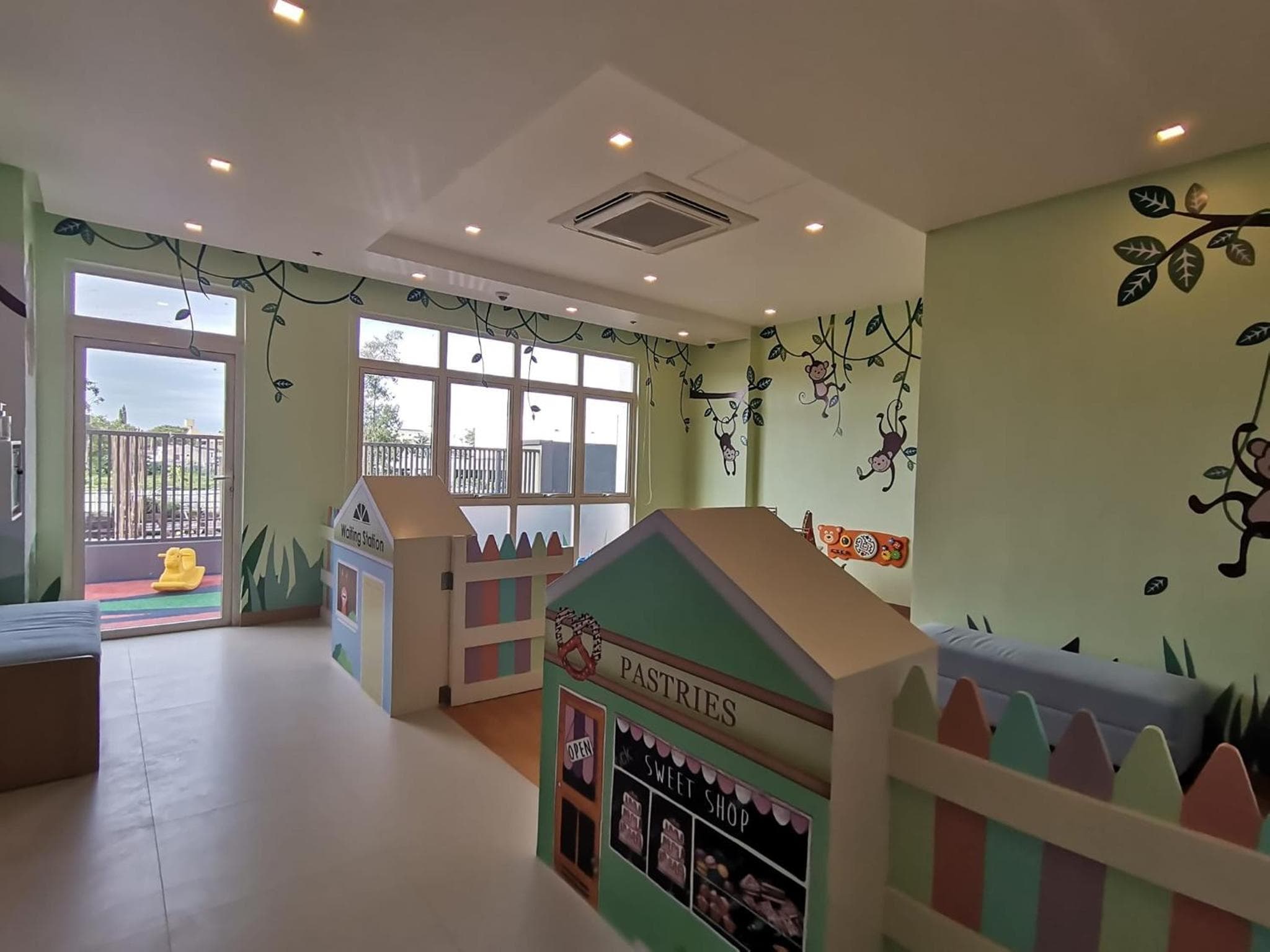 Condo Home with fast wifi in Bacolod City photo 4