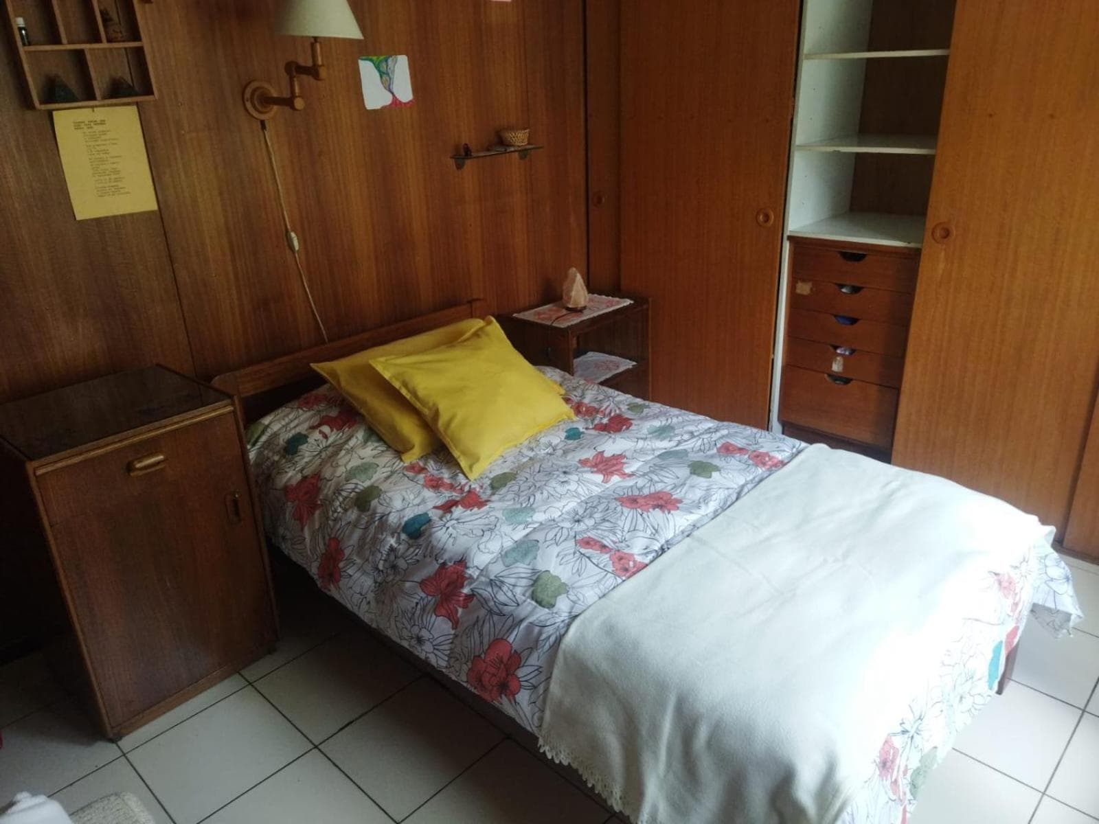 Habitación para dos personas cama matrimonial y Habitación para una persona cama individual photo 8