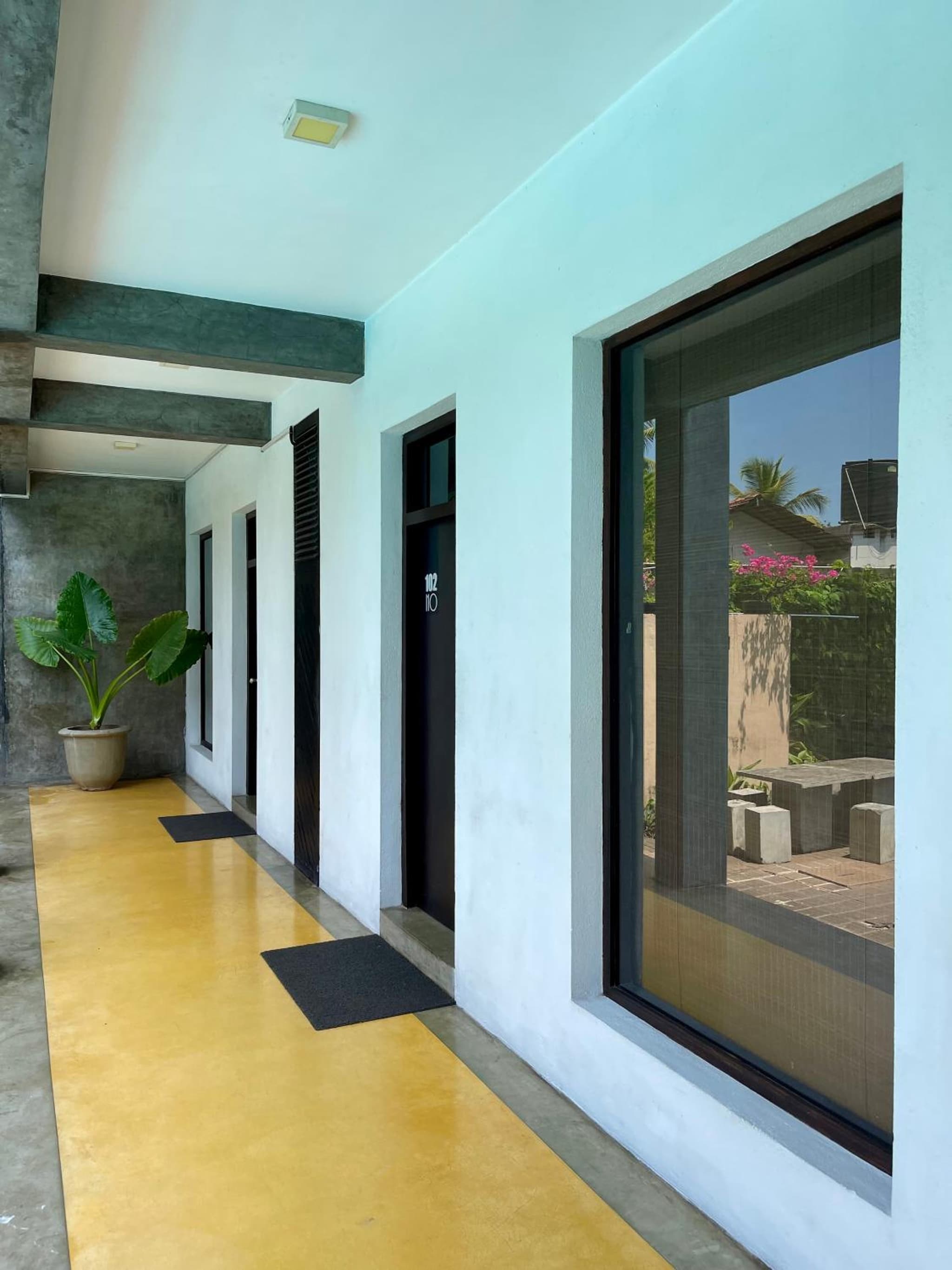 Olanro Hotel Negombo photo 3