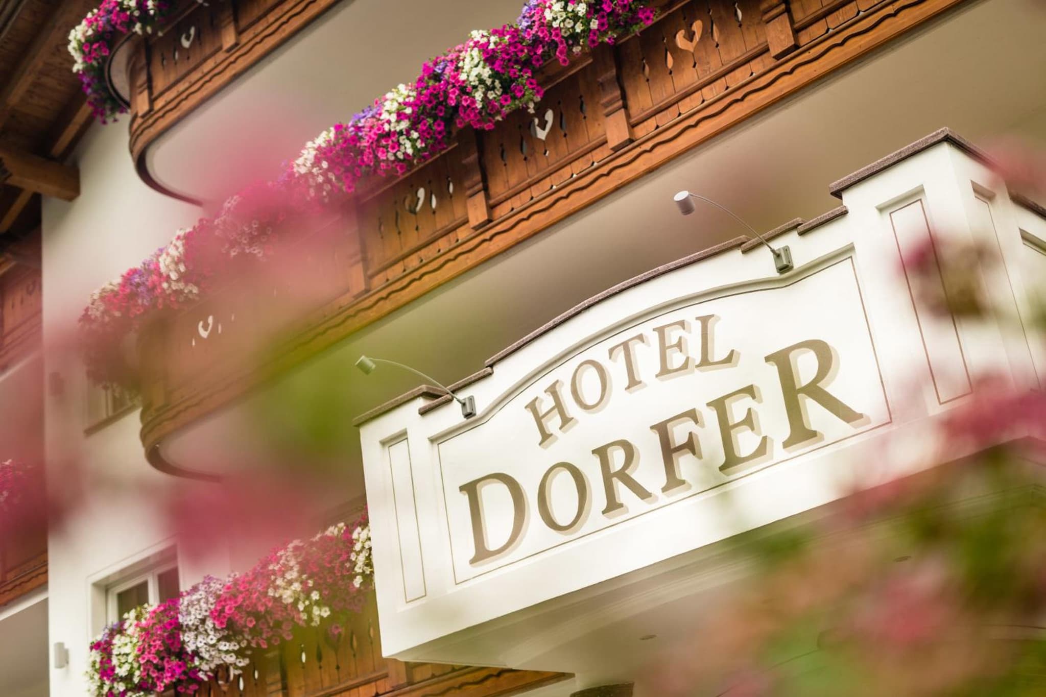 Hotel Dorfer Alpine&Charming photo 6