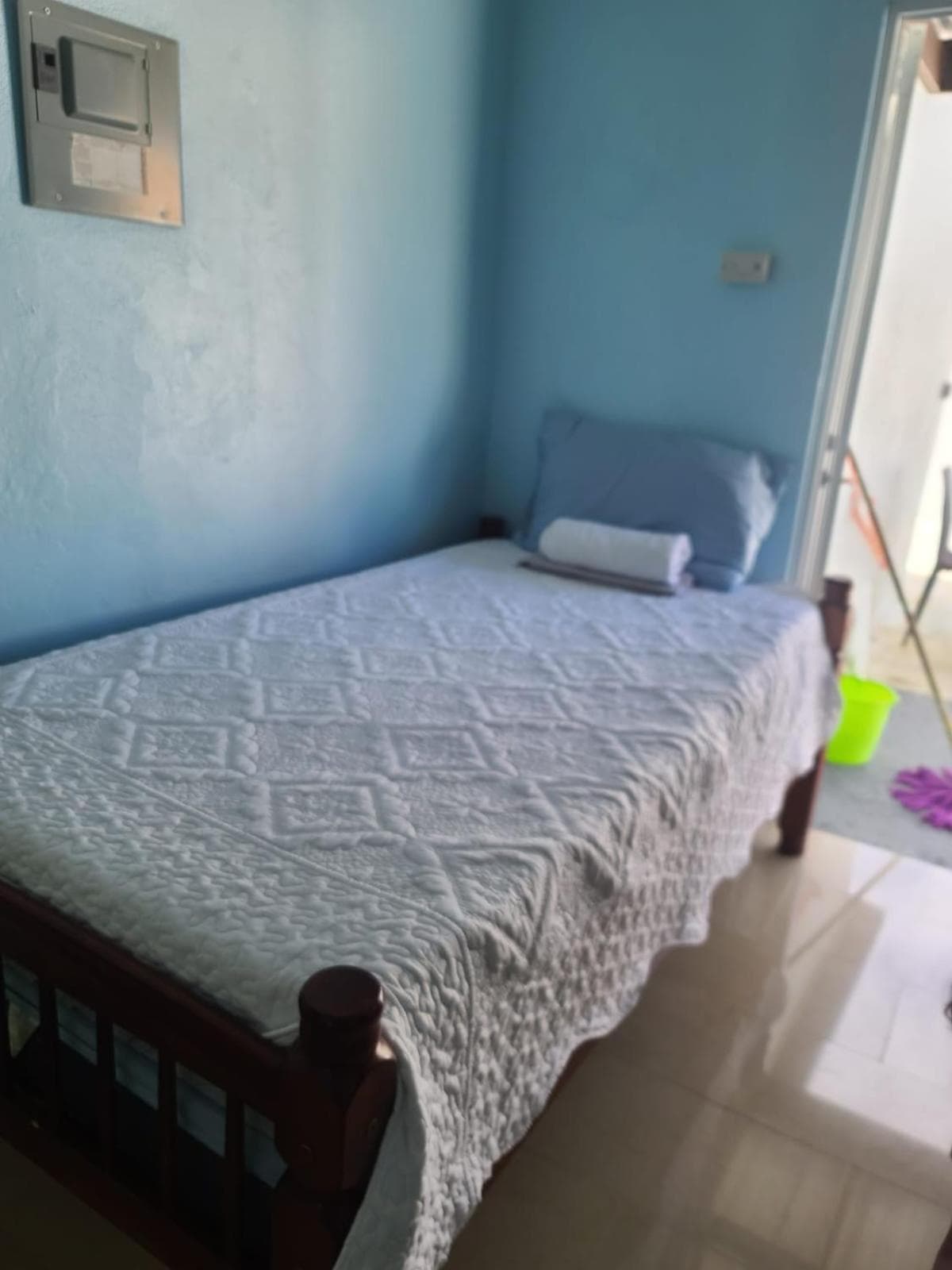 Private Studio Near Beach-Full Bath, Kitchenette, Sleeps 2, Unit 5 photo 5