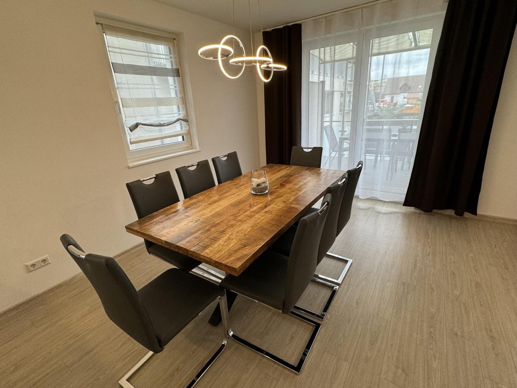 Kern Apartments photo 6