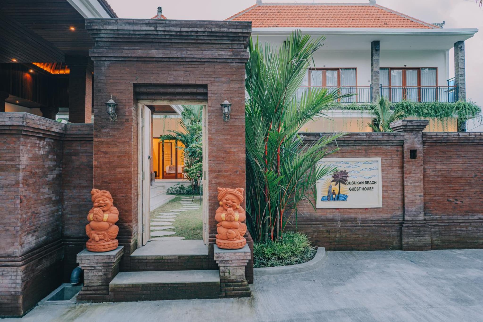 Cucukan Beach Guest House