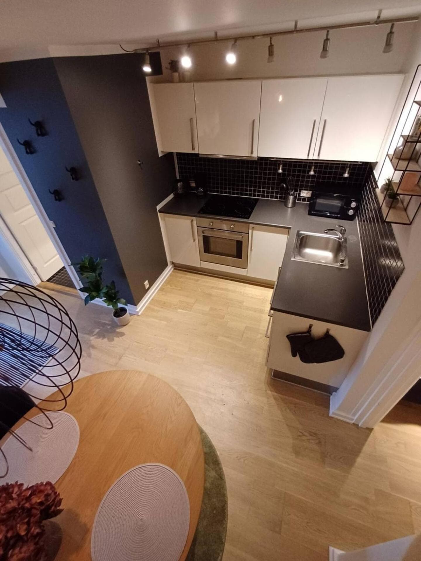 Elegant Apartment in Central Aalborg photo 9