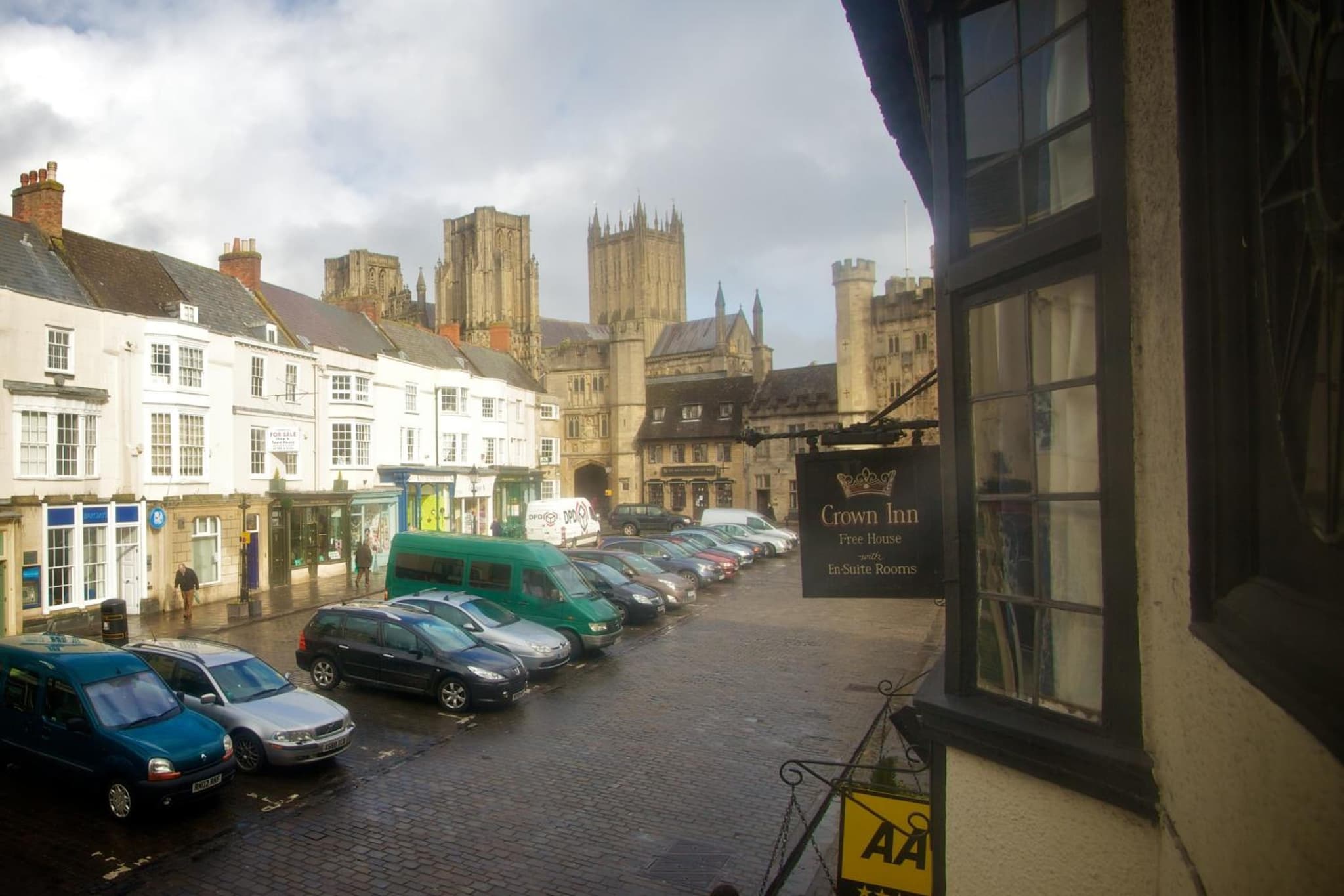 The Crown at Wells, Somerset photo 6