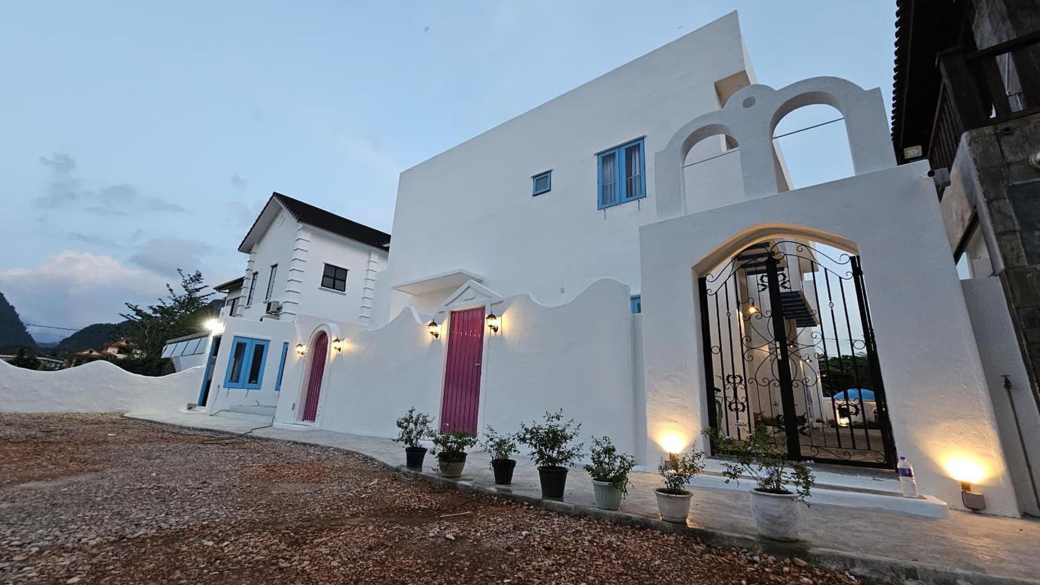 Ipoh Santorini Hideaway - Hotel Inspired photo 3
