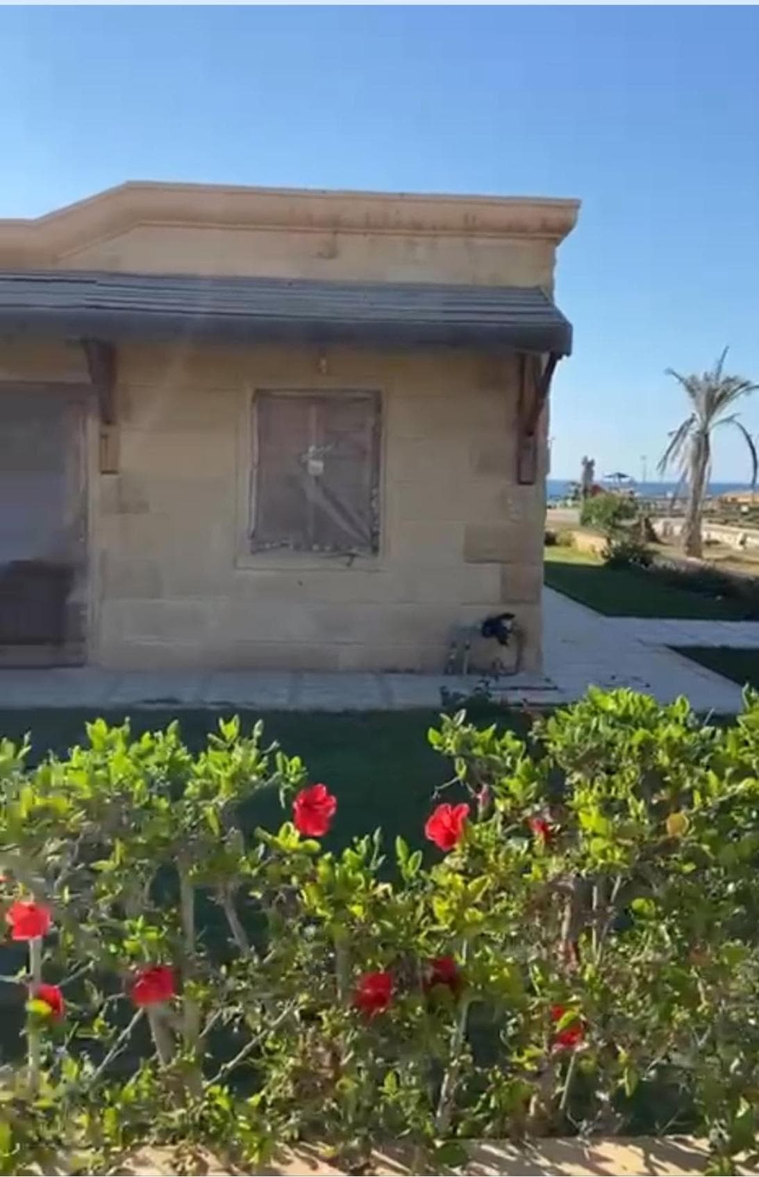 Cheerful 3 bedroom home with garden
