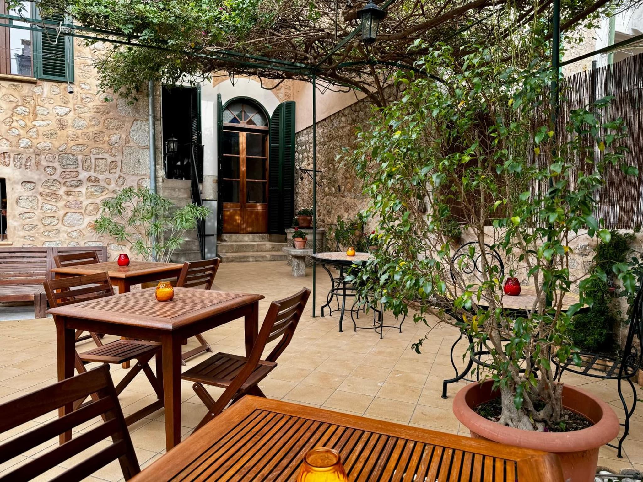 Hotel Casa Bougainvillea