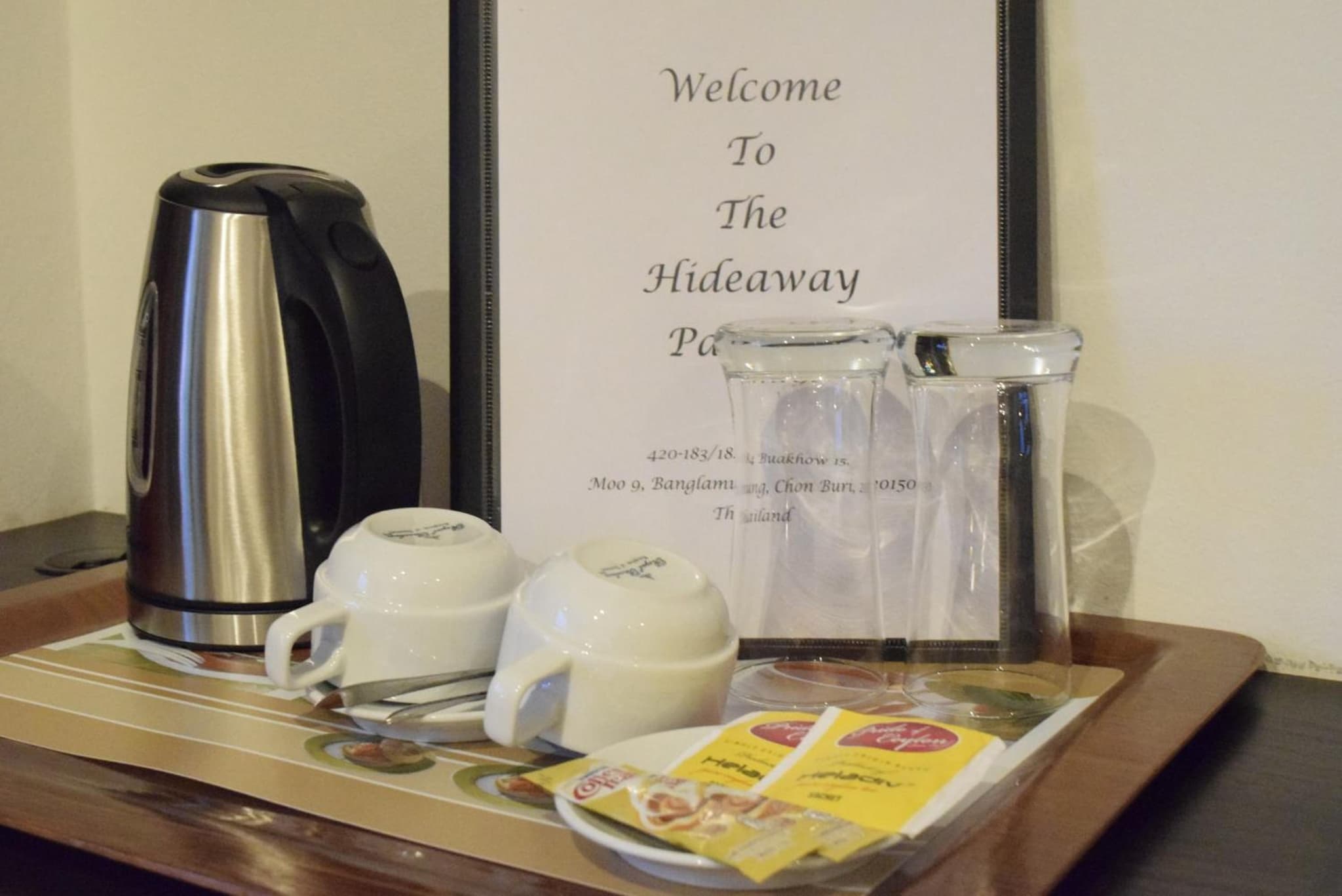 Hideaway Guest House And Bar photo 2