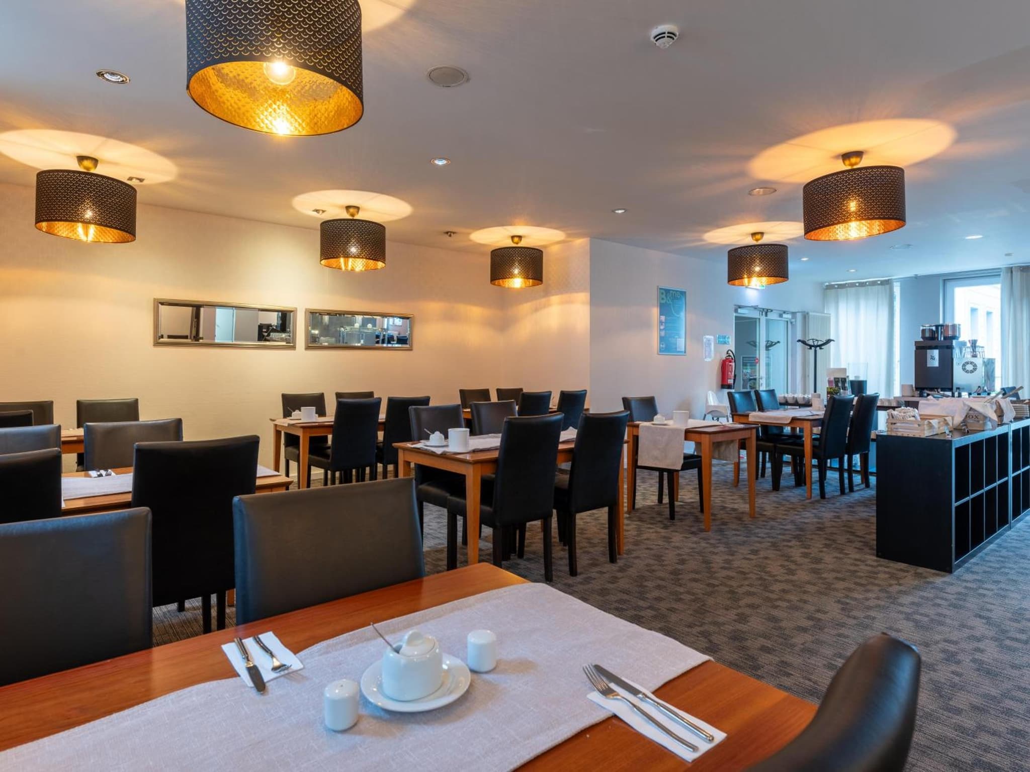 B&B HOTEL Eschweiler photo 6