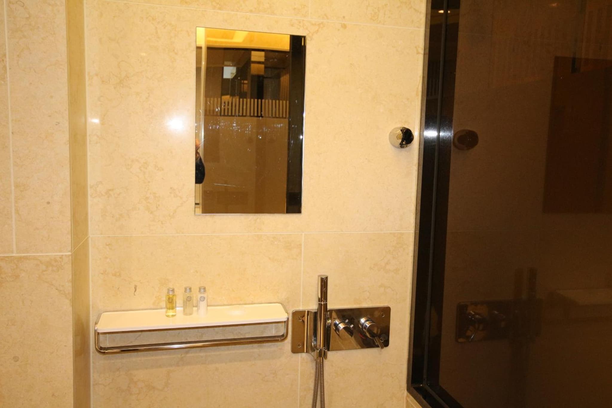 JB Tourist Hotel photo 7