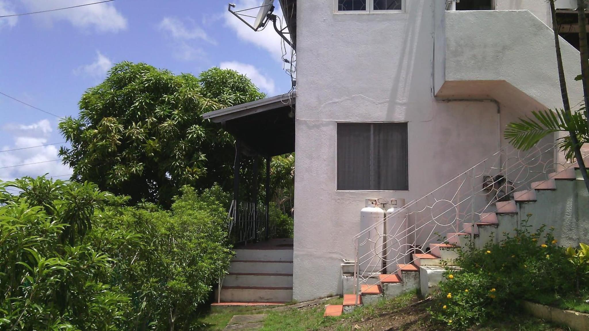 Morris Apartments photo 9