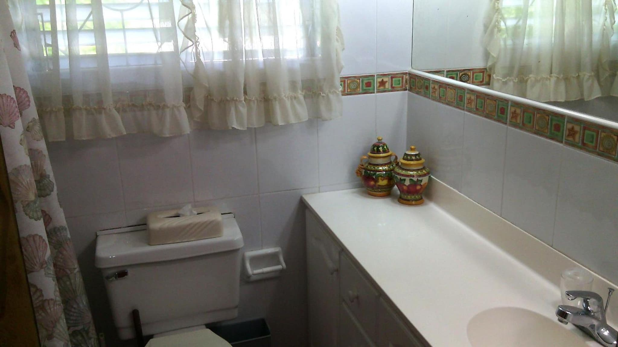Morris Apartments photo 4