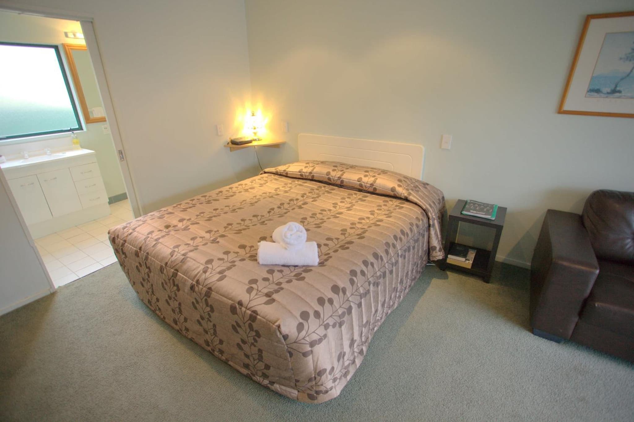 Alpine Lodge Motel photo 5