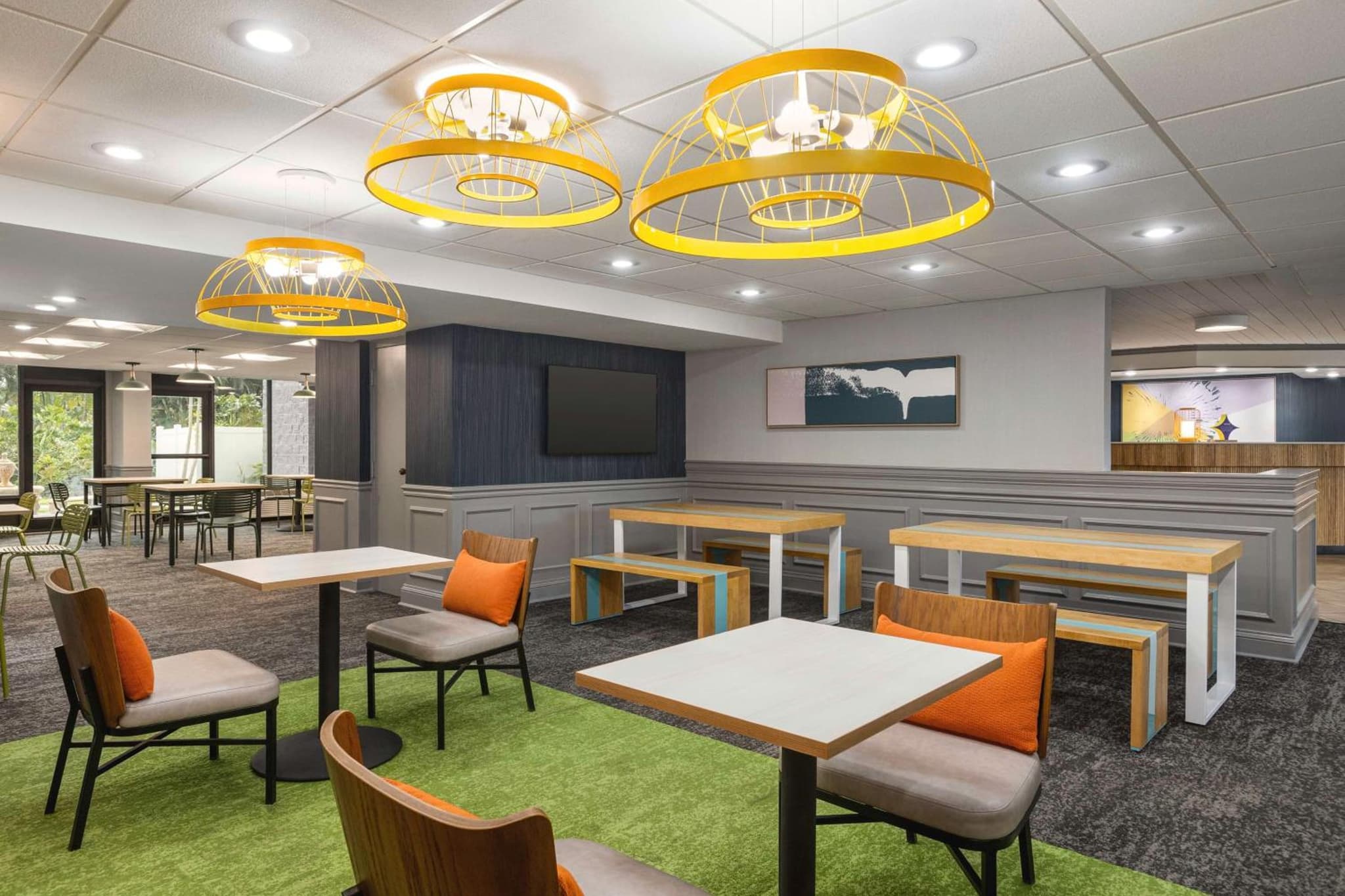 Spark by Hilton Sarasota Siesta Key Gateway photo 2