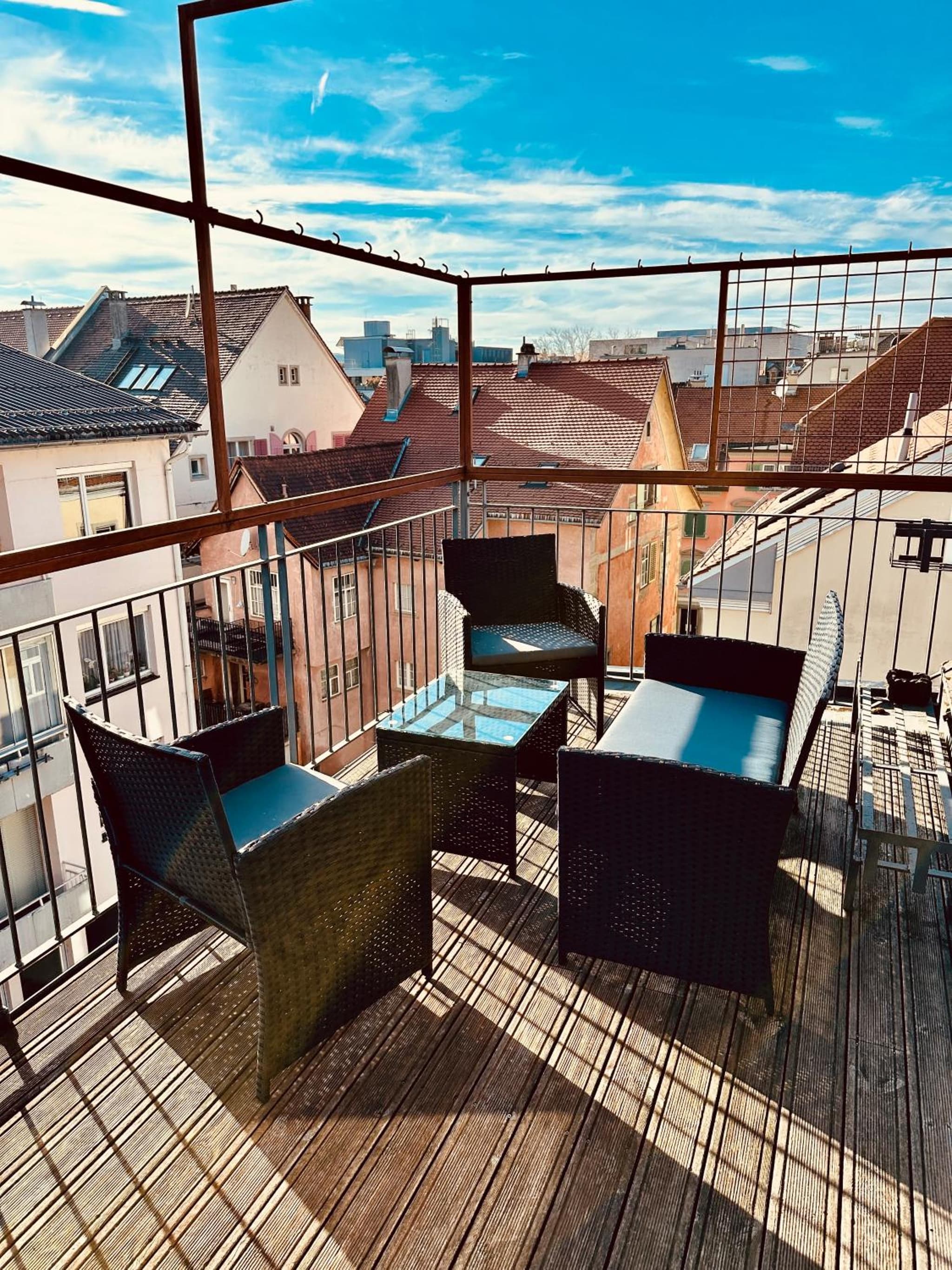 Zentrale Wohnung mit Dachterasse
