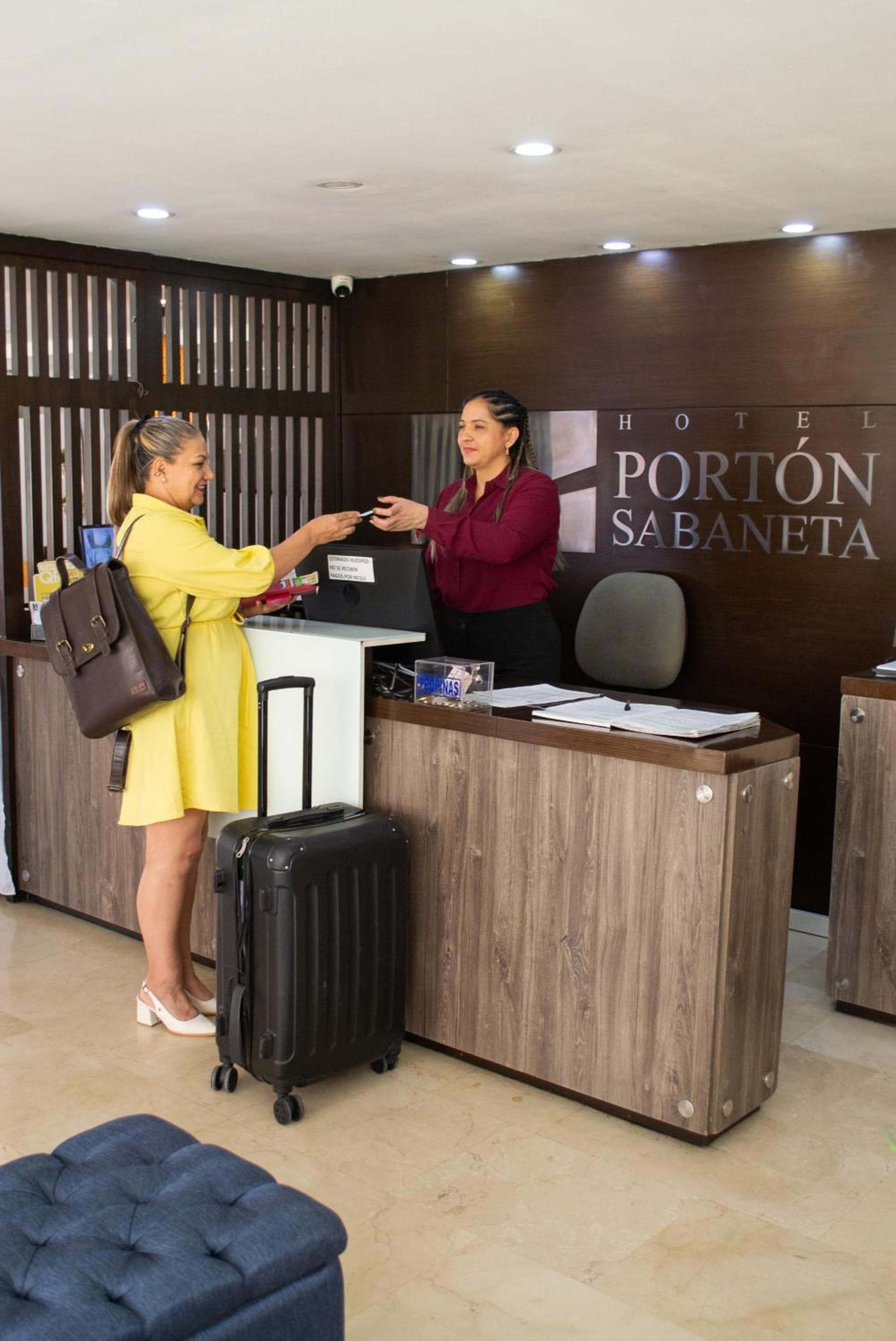 Hotel Portón Sabaneta photo 4