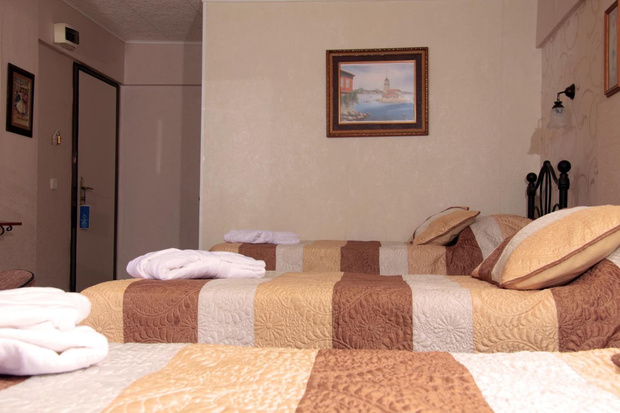 Hotel Nezih Istanbul photo 4