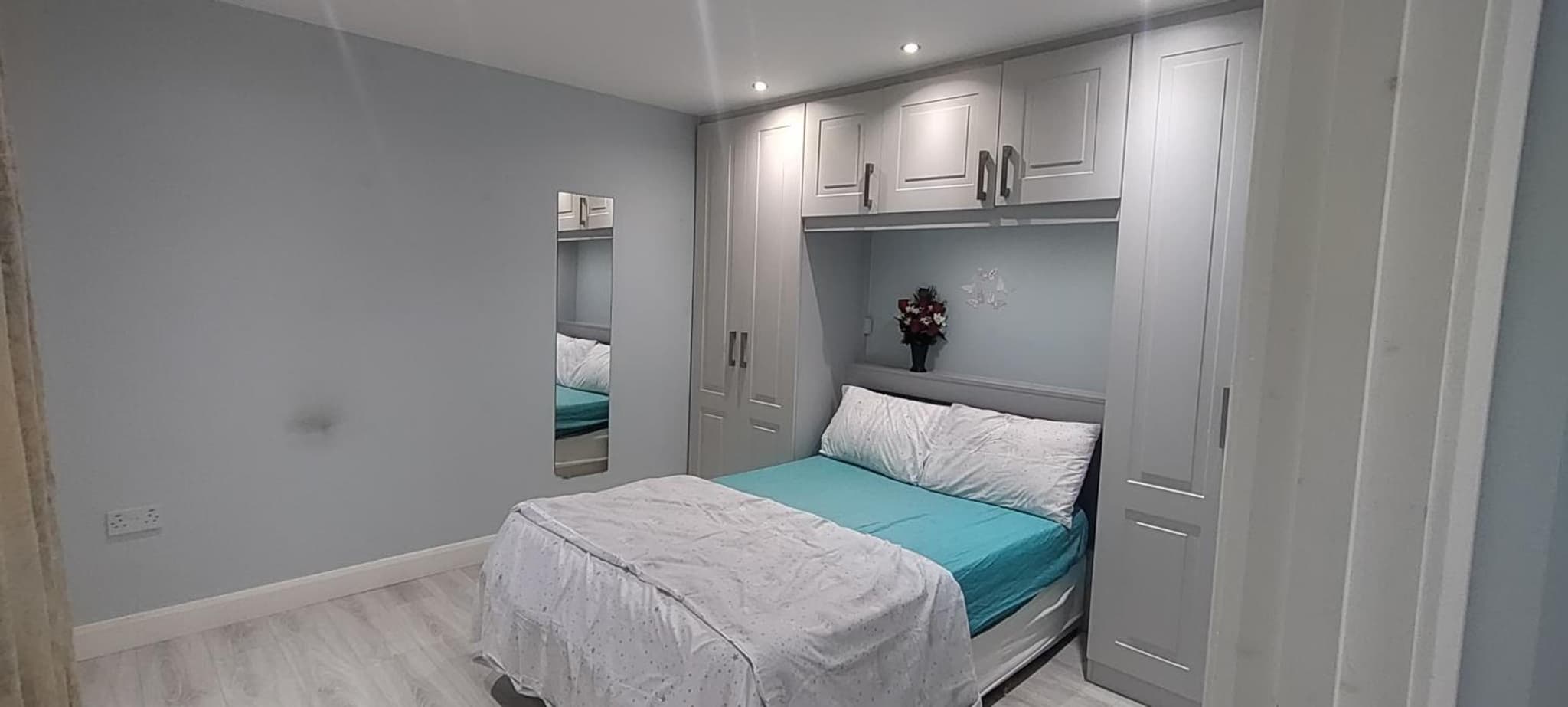 Cozy Studio Apartment photo 4