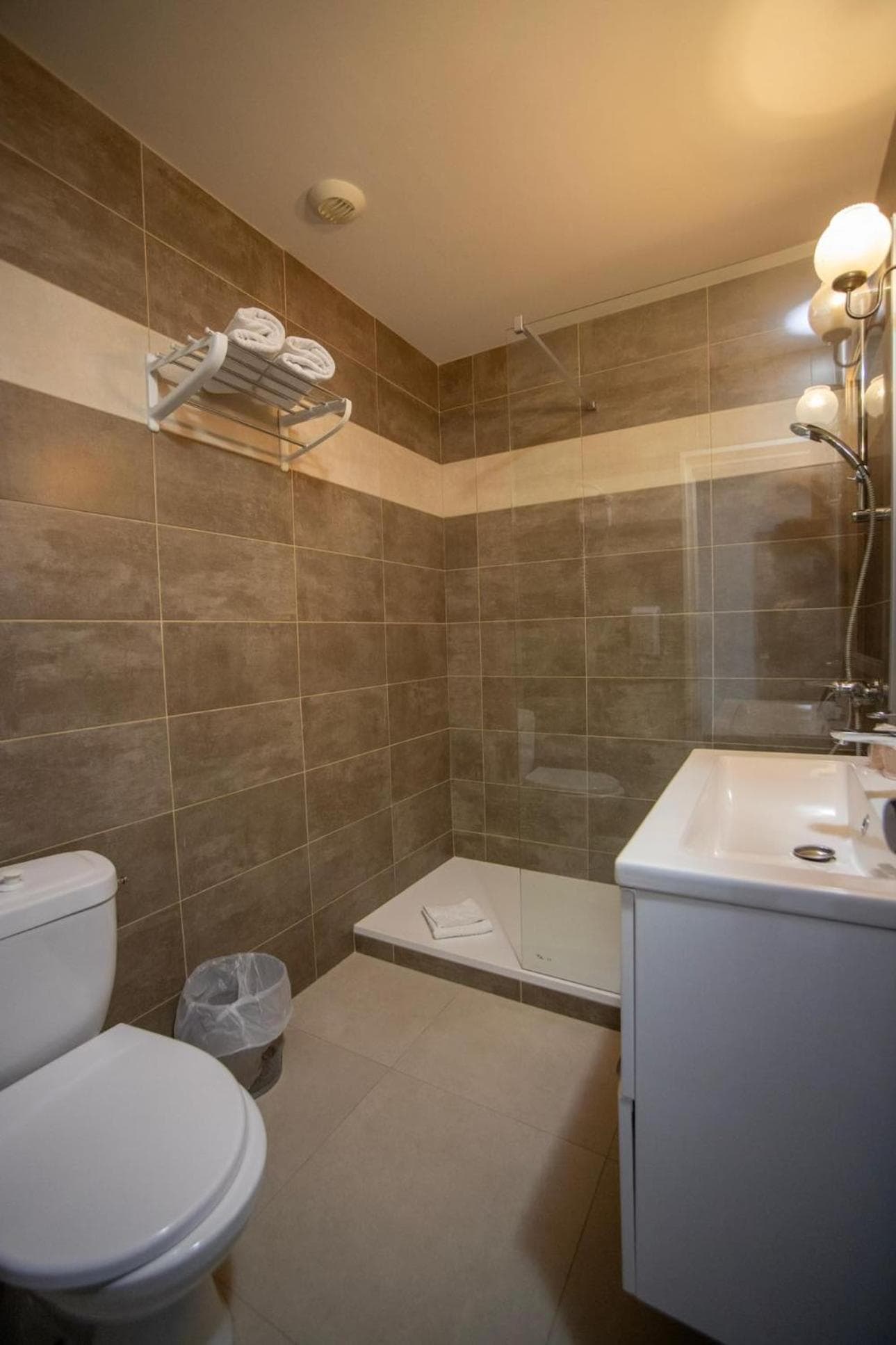 Hotel Camille photo 3